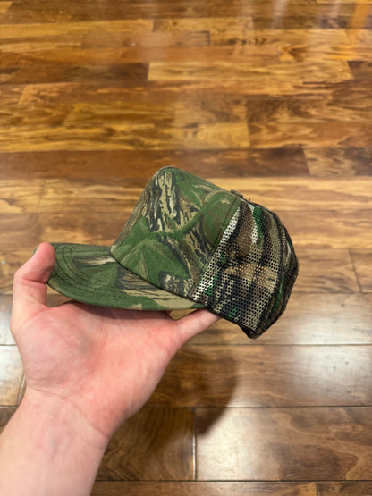 80s Camo Realtree Trucker Hat (OS)