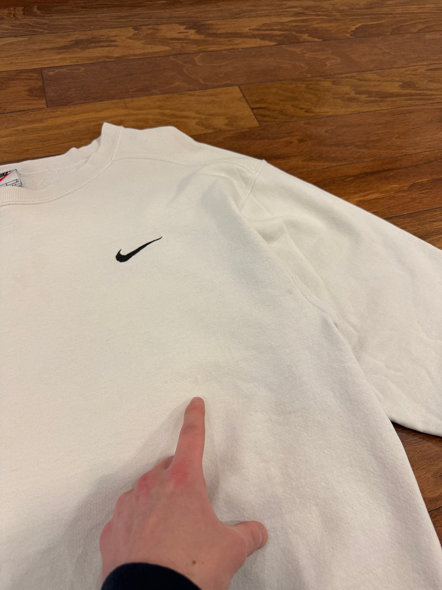90s Nike Essential Swoosh White Vintage Crewneck (L)