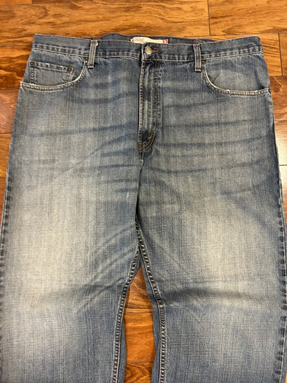 2008 Levi's 569 Baggy Faded Dark Wash Jeans (40 x 30)