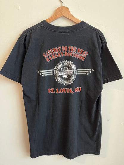 2002 Harley Davidson St Louis Tee (L)