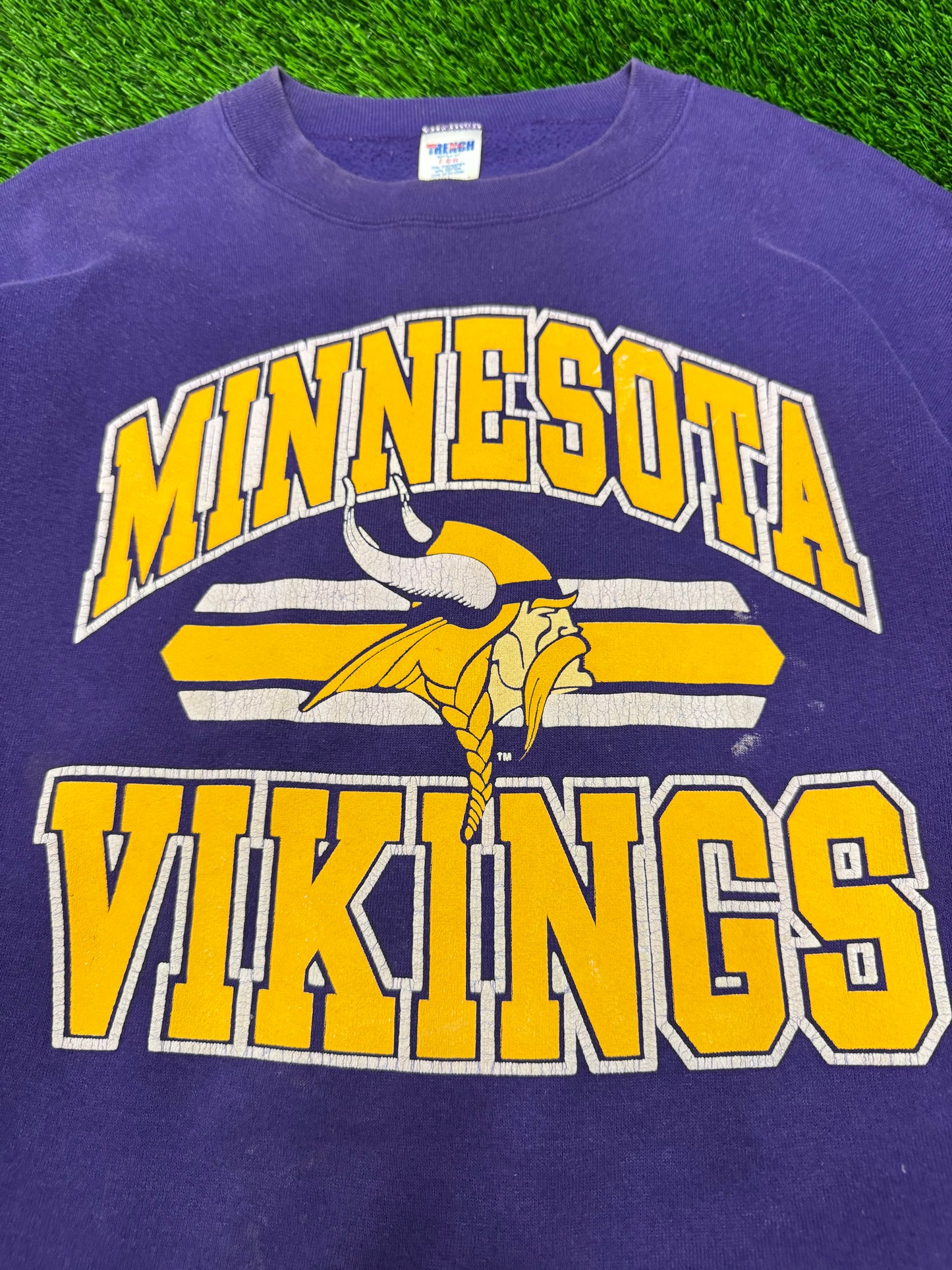 90s Minnesota Vikings Spell Out Trench Crewneck (L)