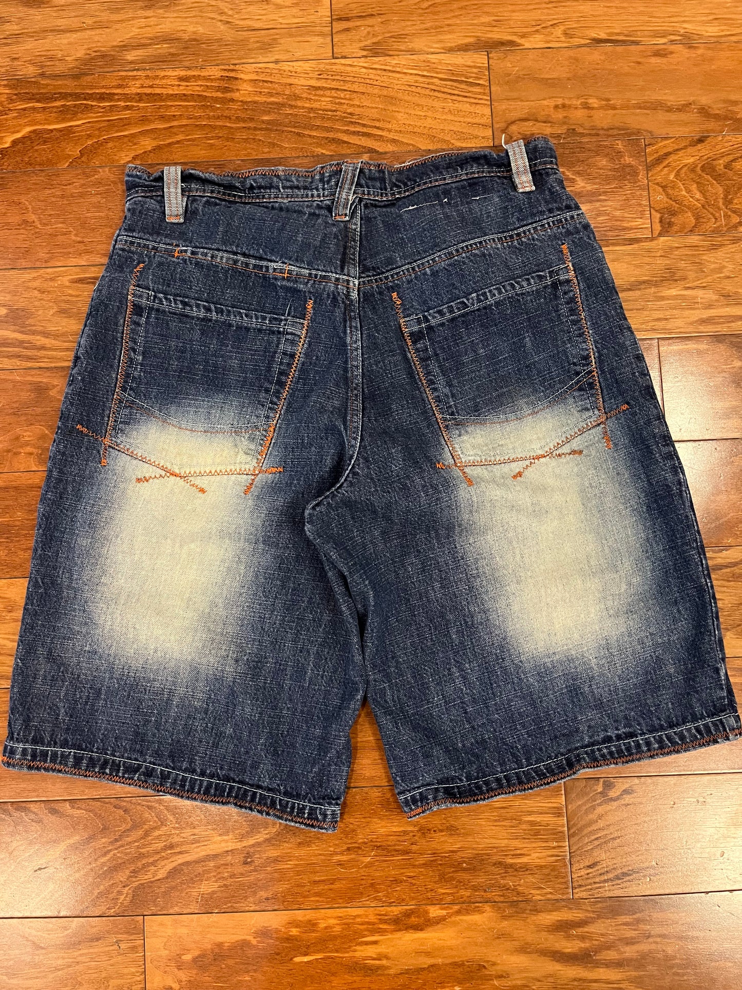 00s Evolution Baggy Patched Jean Shorts (34)