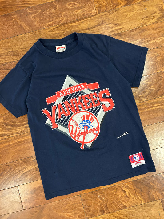 90s New York Yankees Nutmeg Tee (Youth L)