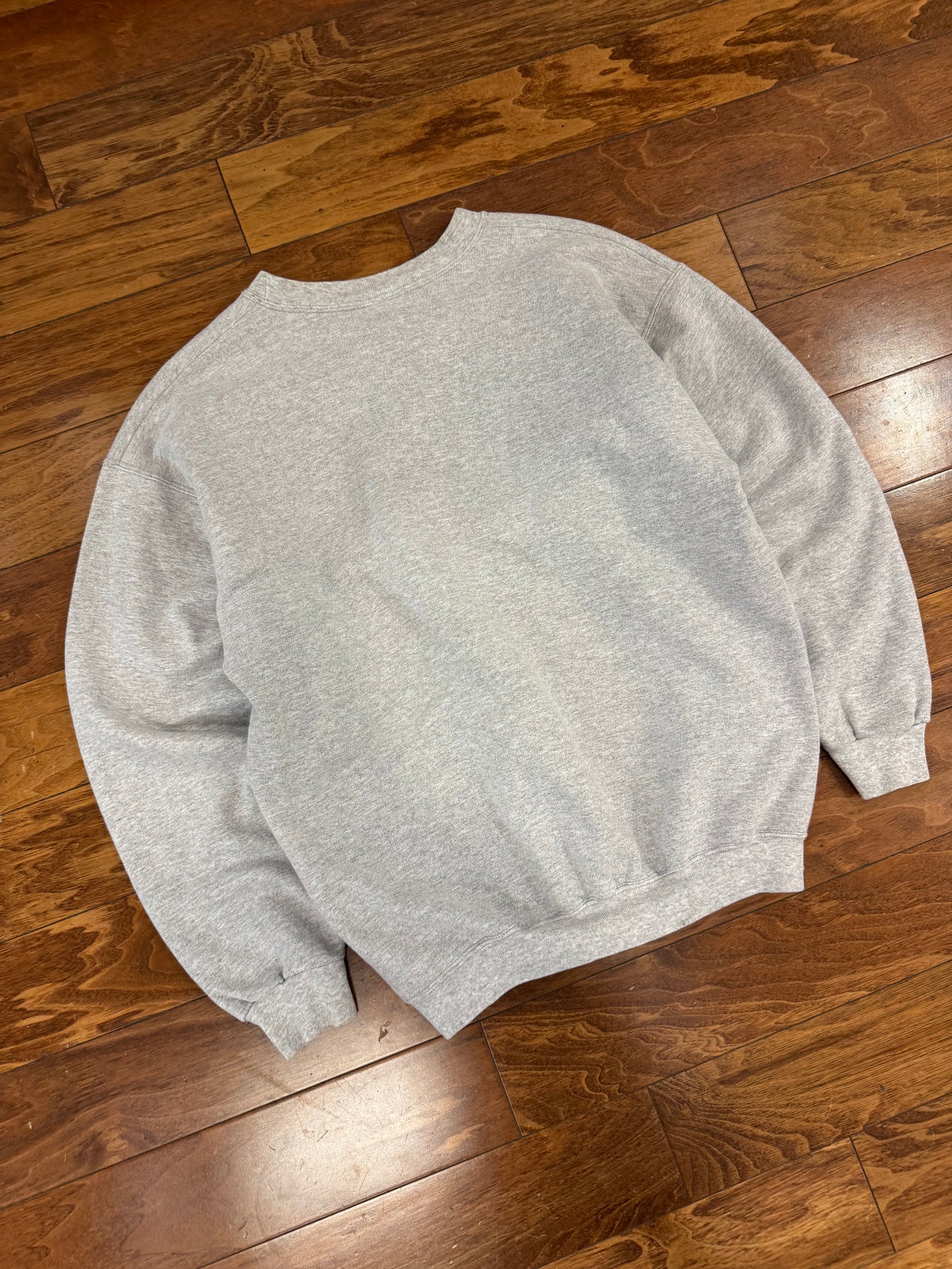 90s NC State Grey Spell Out Vintage Crewneck (M)