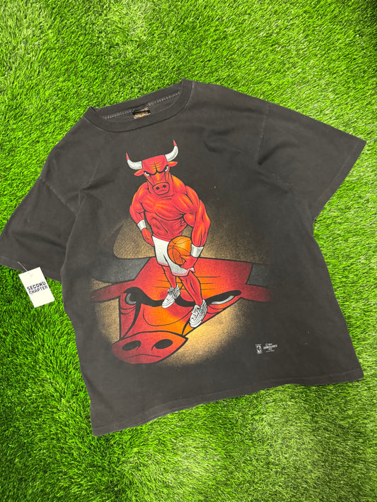 1997 Chicago Bulls "Benny The Bull" Faded Mascot Cartoon Tee (XL)