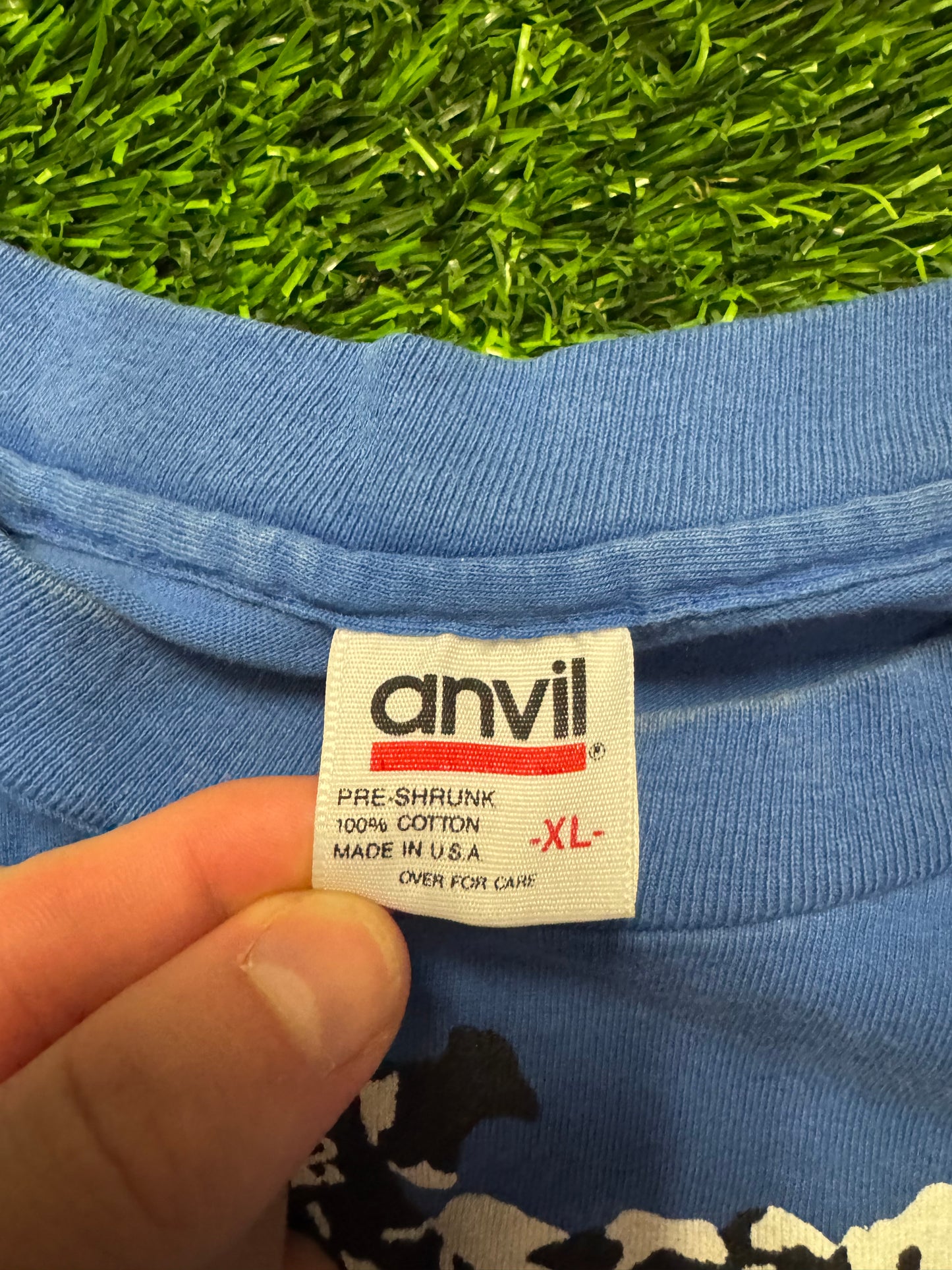 1985 Ben & Jerry's "Vermont's Finest" Grail Cow Graphic Tee (XL)