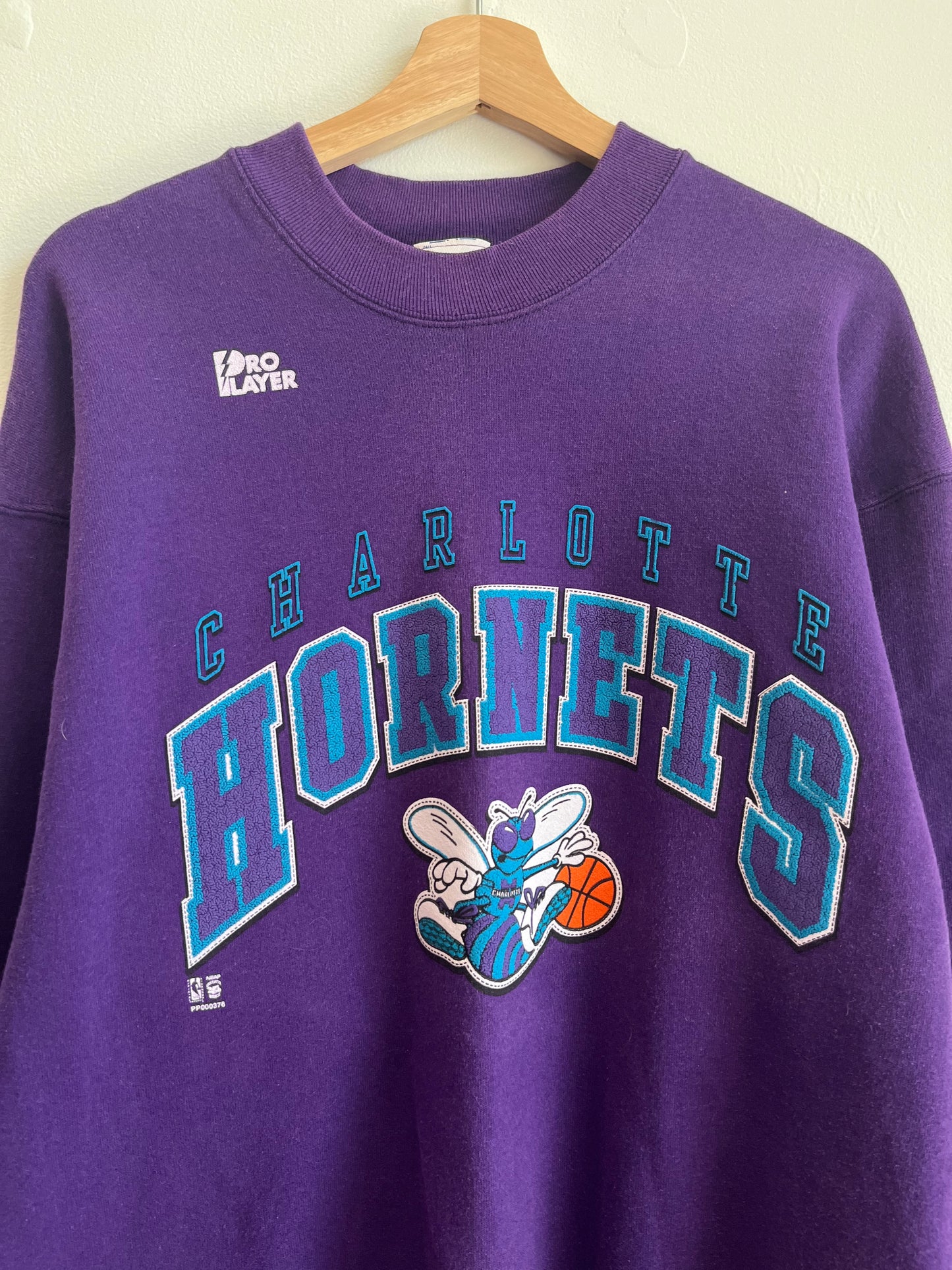 90s Charlotte Hornets Pro Player Purple Crewneck (XL)