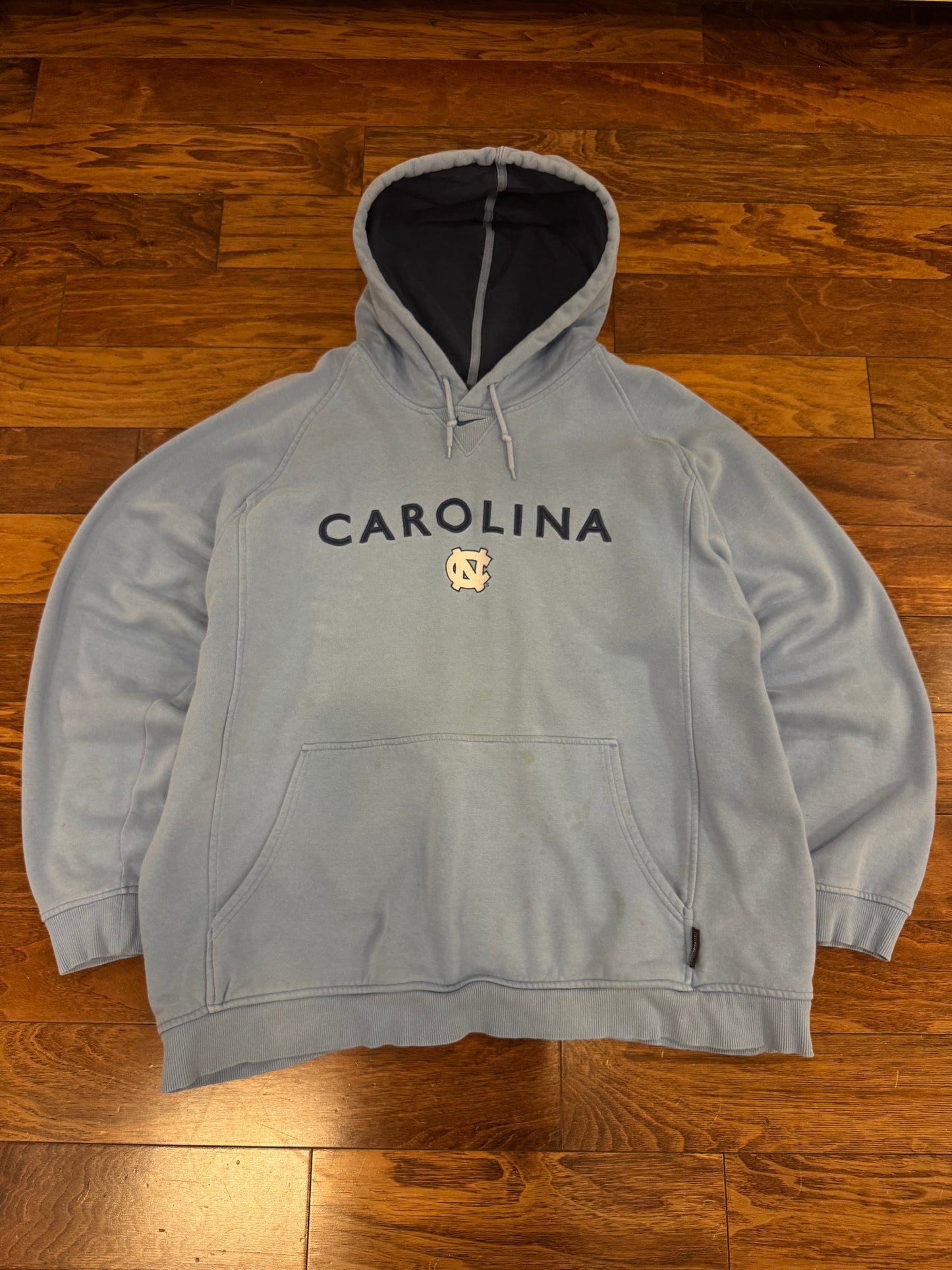 00s UNC Nike Center Swoosh Vintage Hoodie (XL)