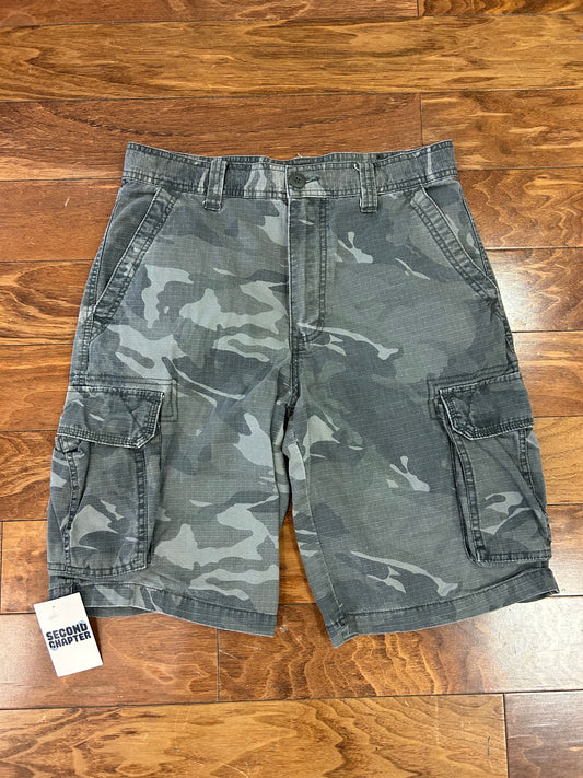 00s Cargo Supplies Camo Shorts (32)