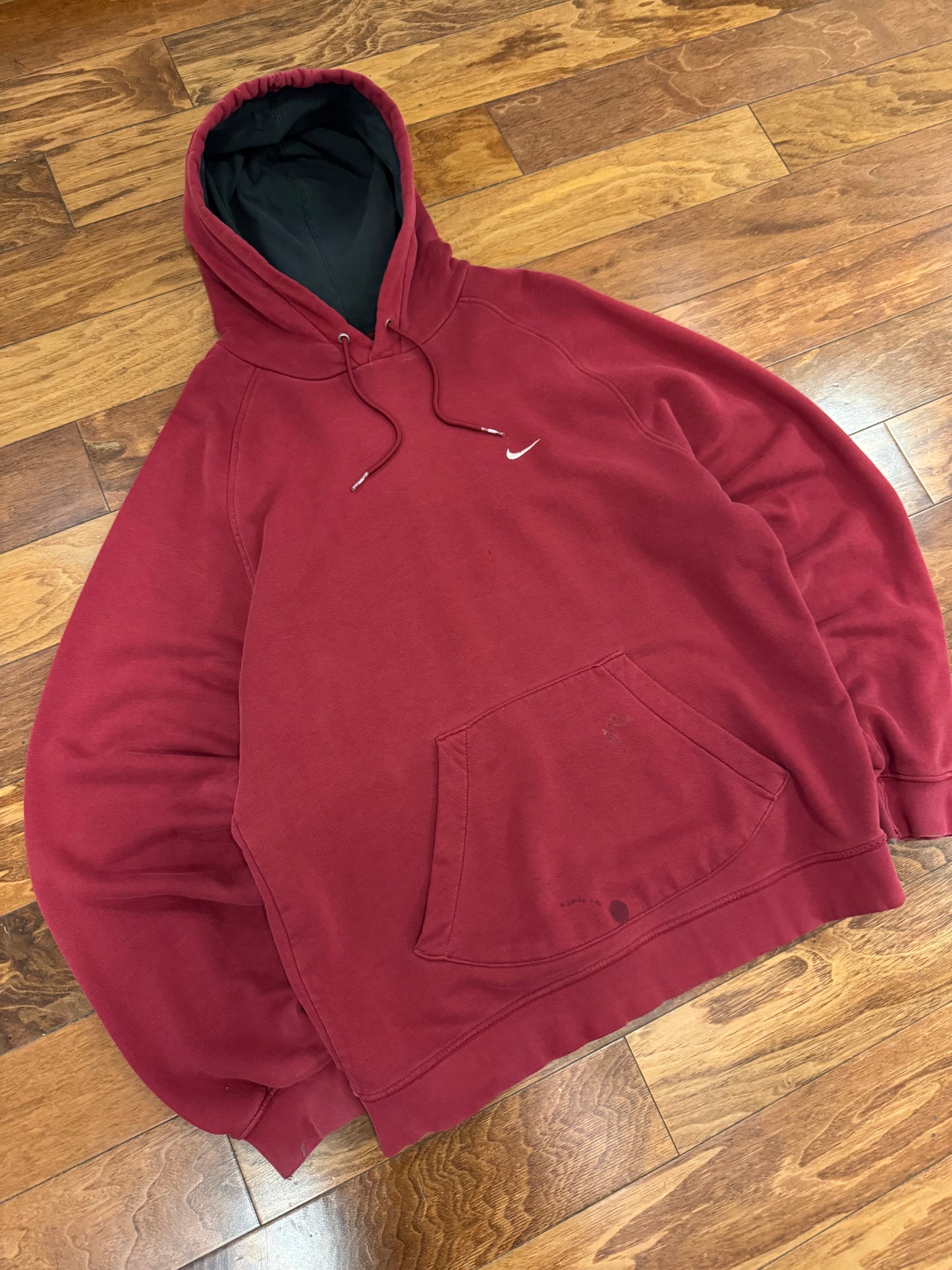 00s Nike Essential Swoosh Maroon Hoodie (XL)