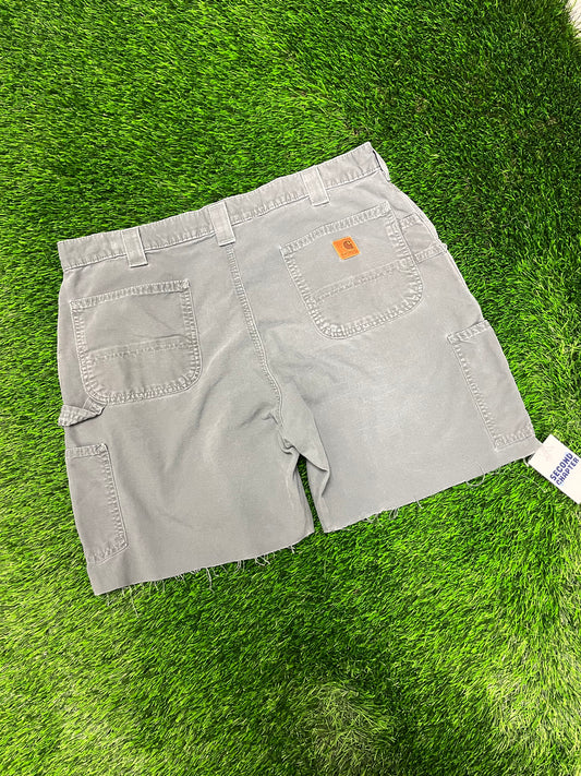 2010s Carhartt Olive Workwear Carpenter Cut Frayed Shorts (38)