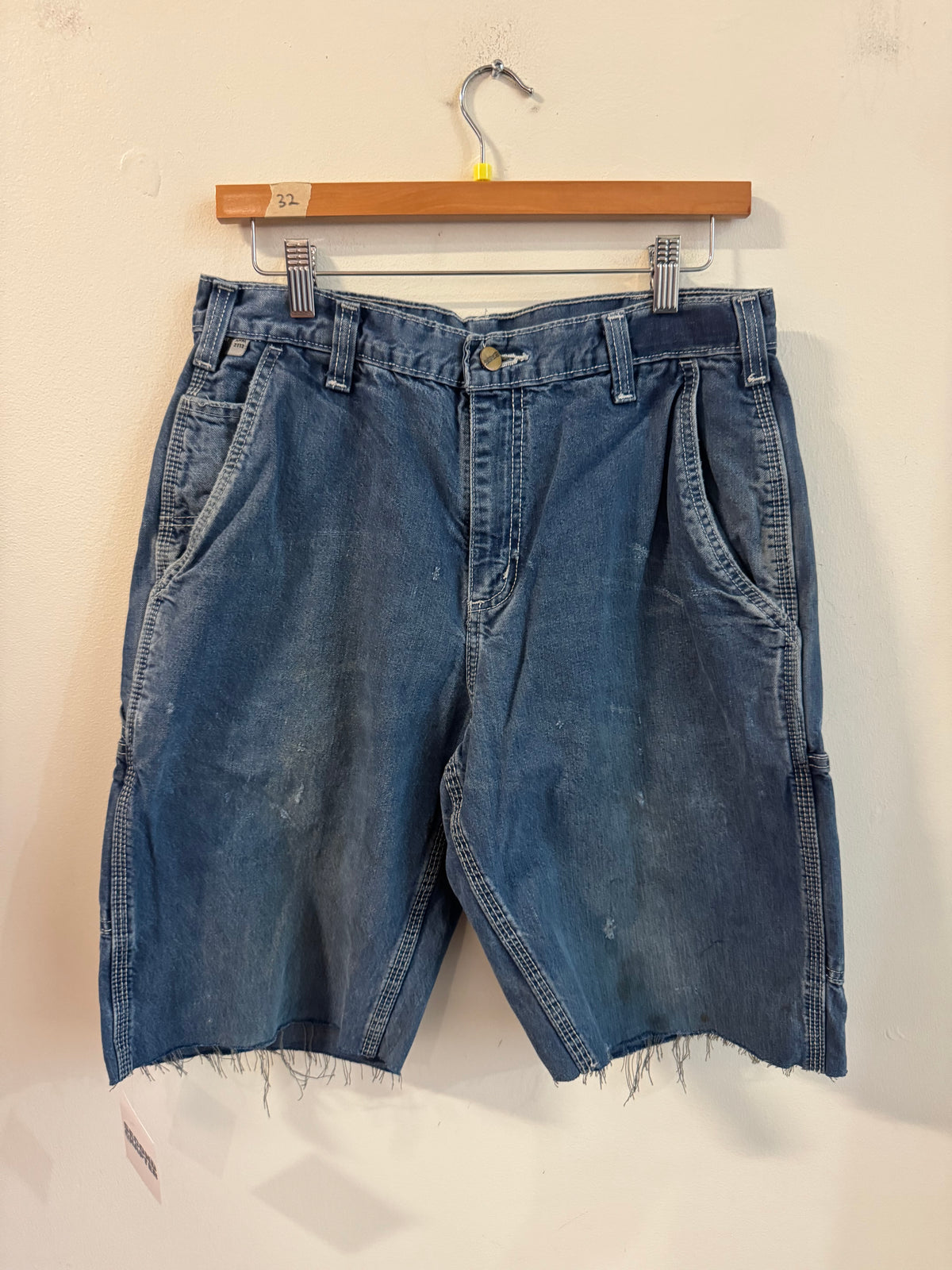 00s Carhartt FR Carpenter Shorts (32)
