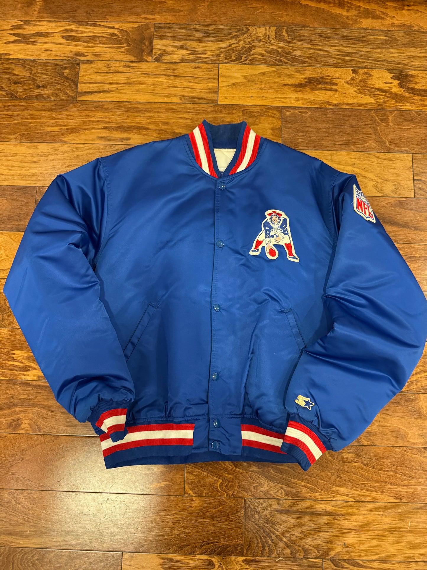 80s New England Patriots Old Logo Vintage Starter Satin Jacket (L)