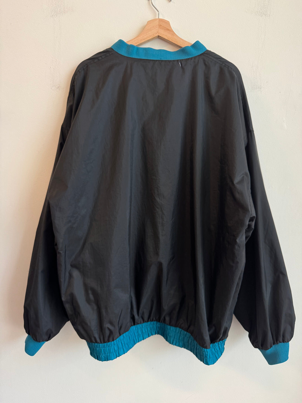 90s Charlotte Hornets Reversible Windbreaker (XL)
