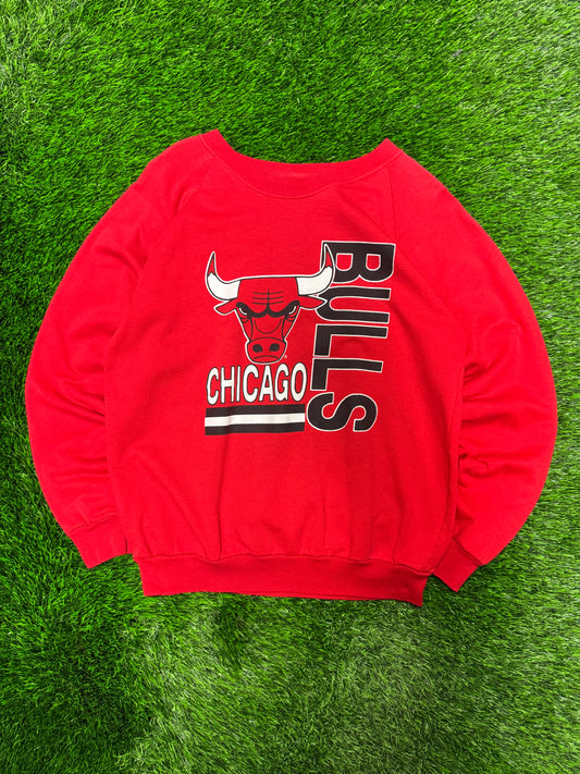 80s Chicago Bulls Spell Out Red Vintage Crewneck (L)