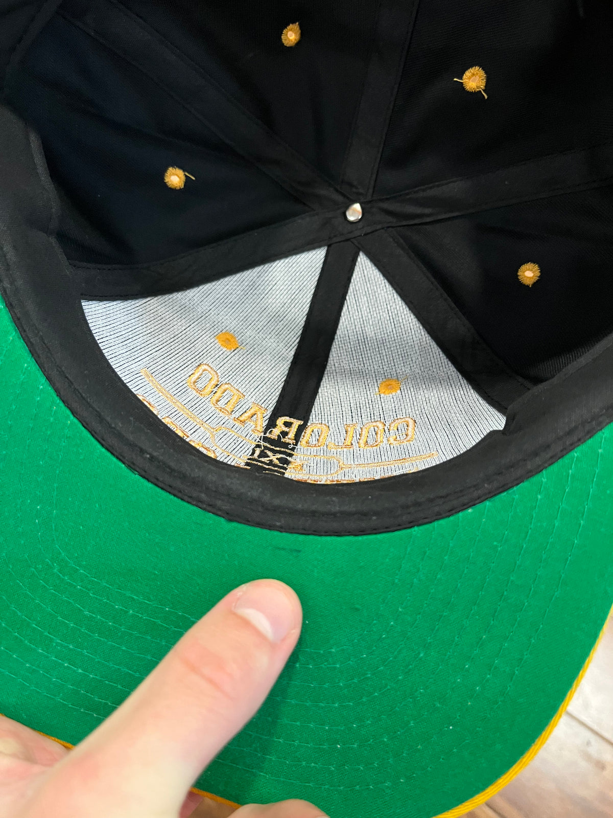 90s Colorado Buffaloes Two Toned Spell Out Hat (OS)