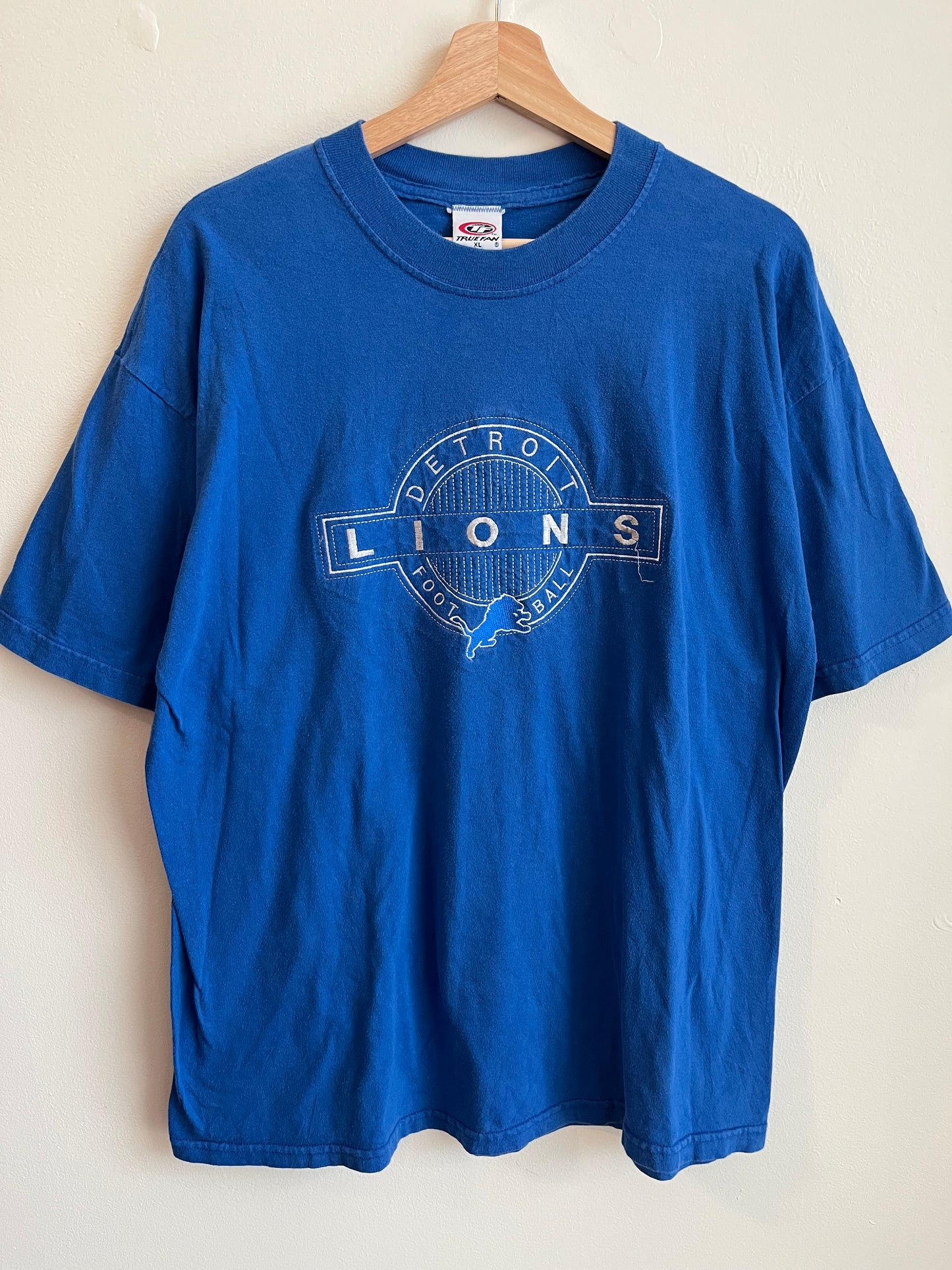 90s Detroit Lions True Fan  Embroidered Tee (XL)