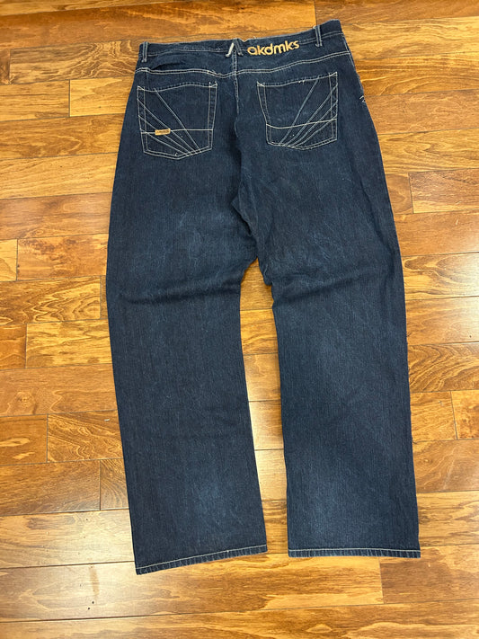 00s Akademiks Embroidered Baggy Dark Wash Jeans (40 x 34)