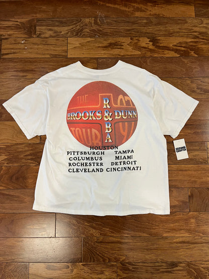 90s Reba/Brooks & Dunn Country Music Tour Tee (XL)