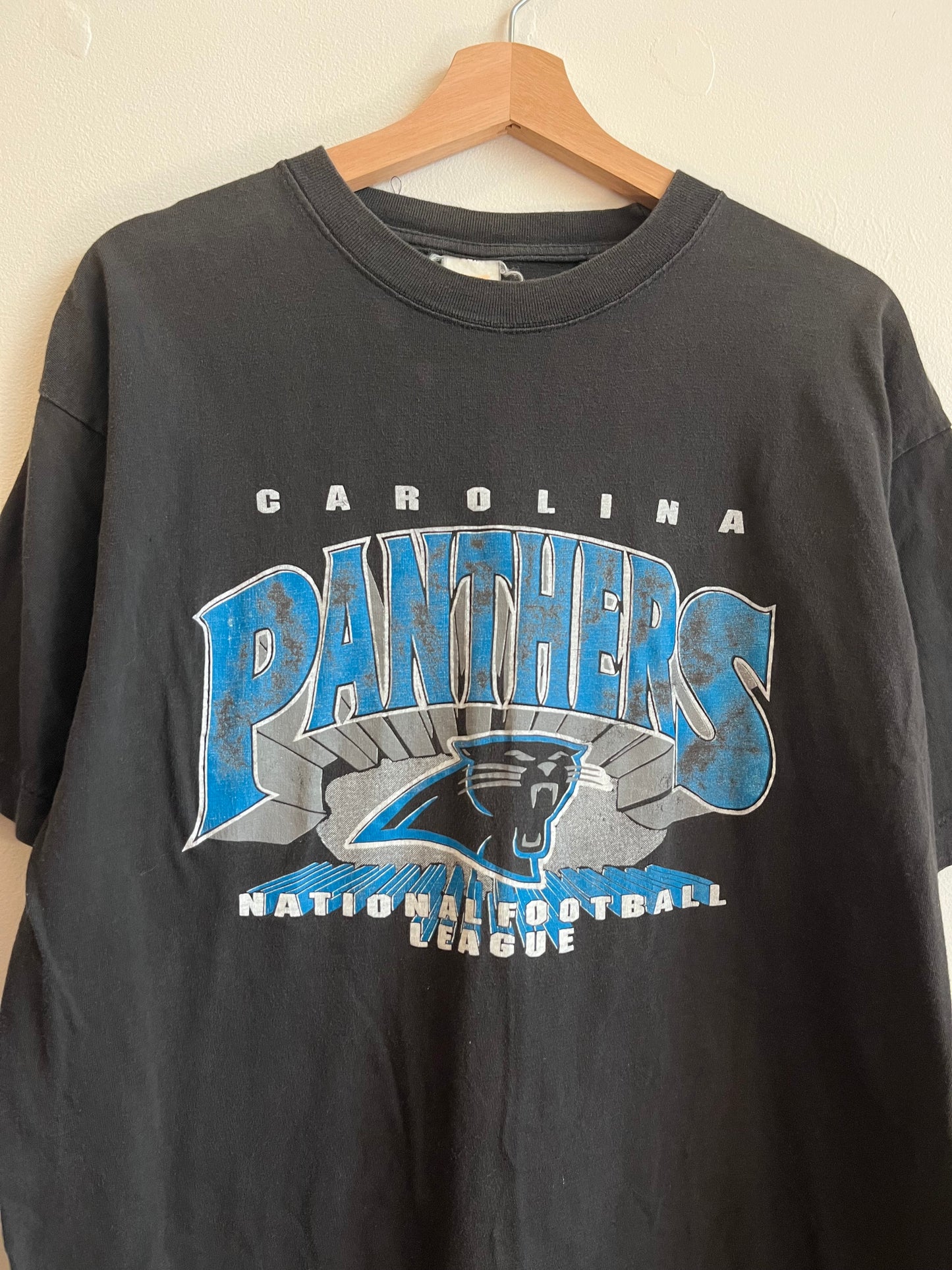 90s Carolina Panthers Faded Black Spell Out Tee (L)