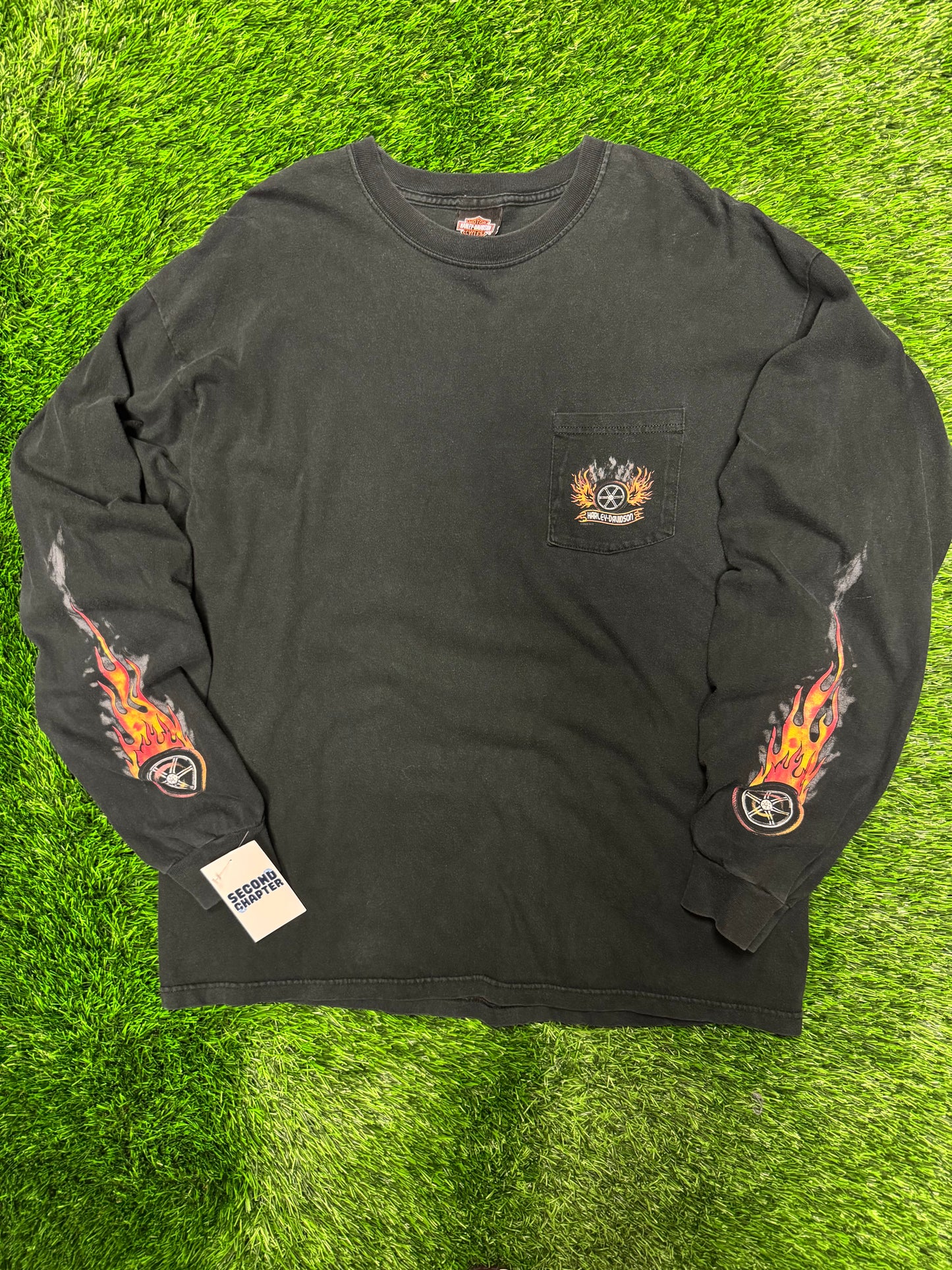 2005 Harley Davidson Flames Long Sleeve Pocket Tee (XL)