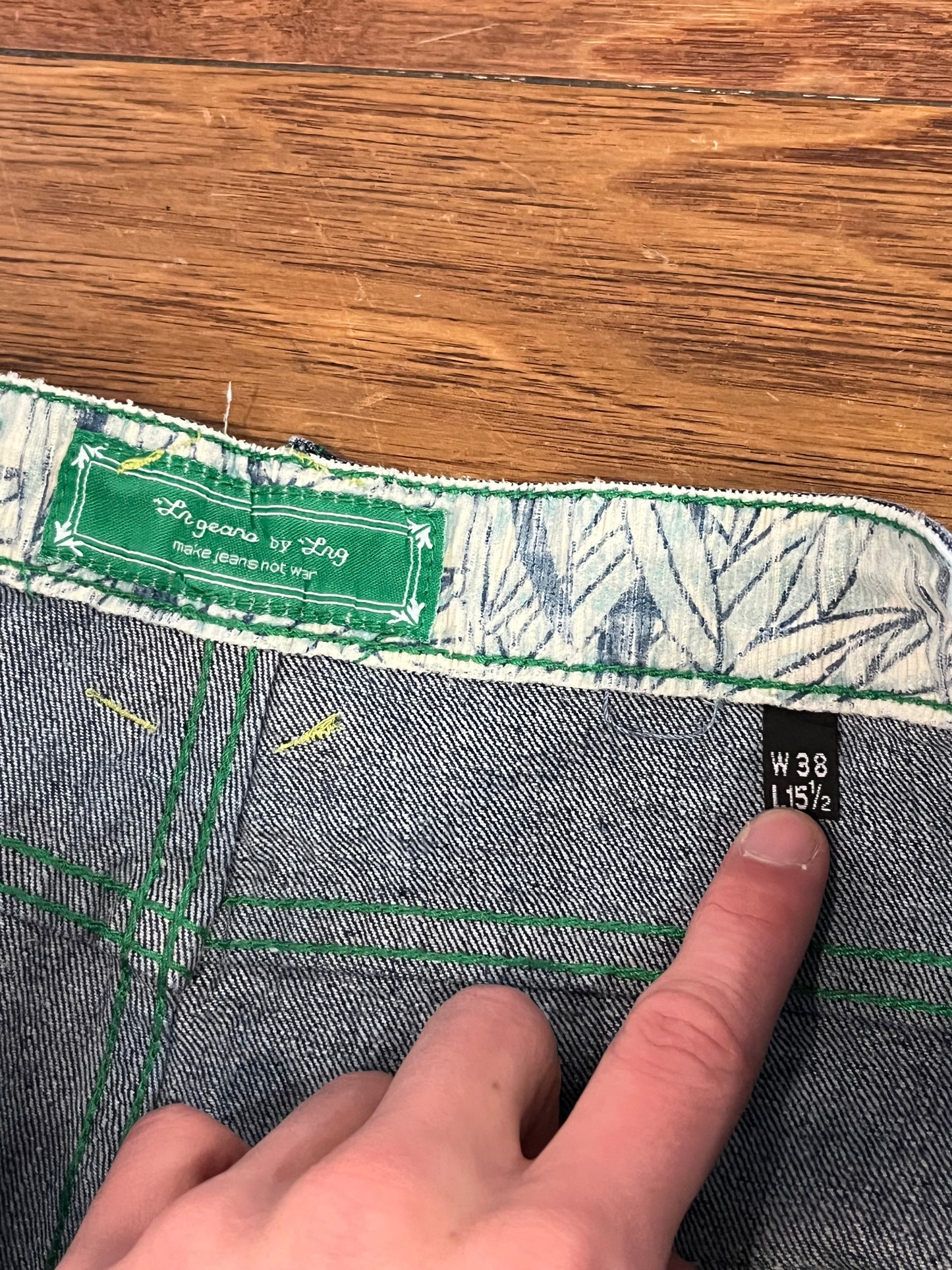 00s LRG Oversized Jean Shorts (36)