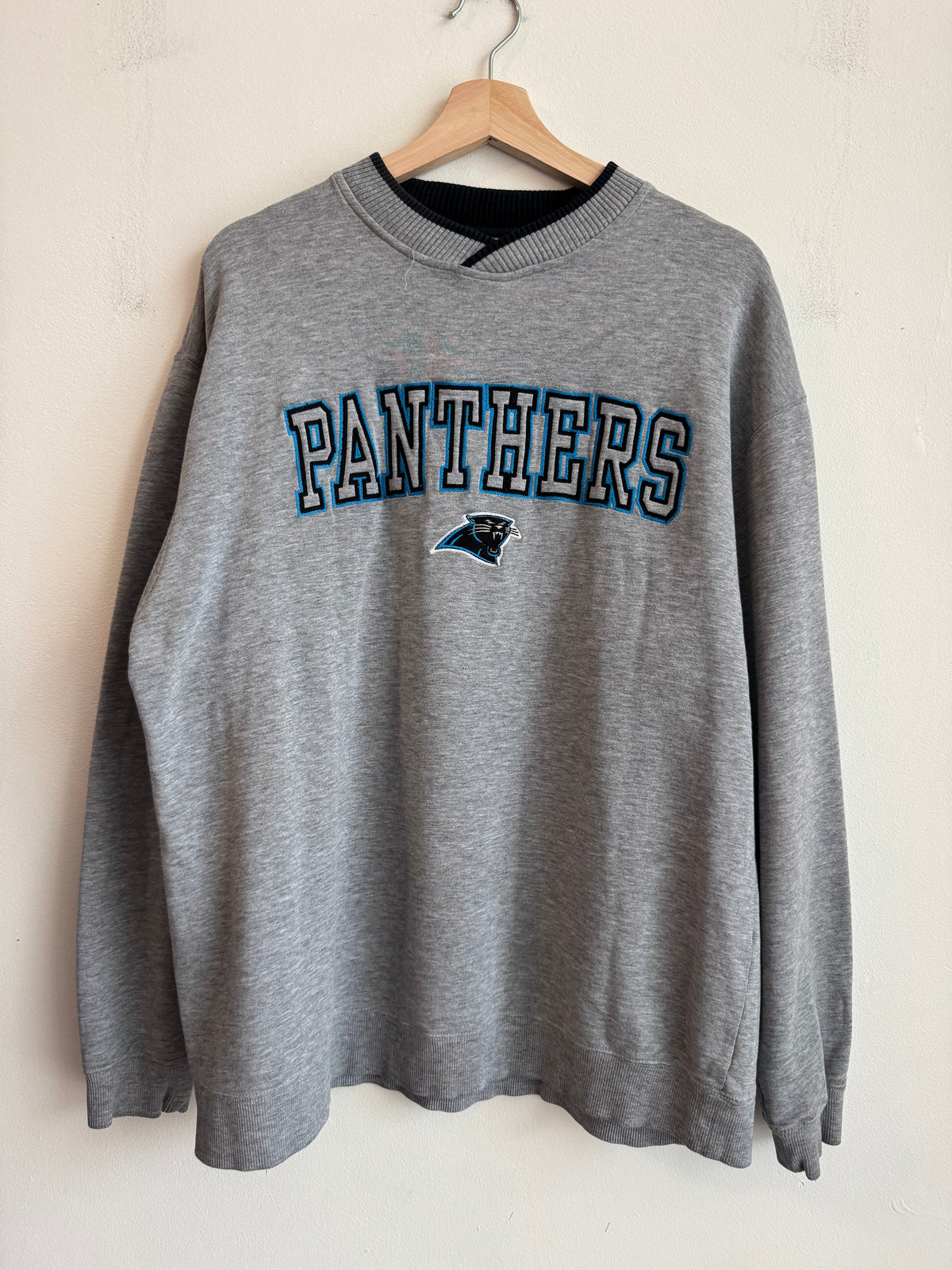 00s Carolina Panthers Reebok Embroidered Crewneck (M)