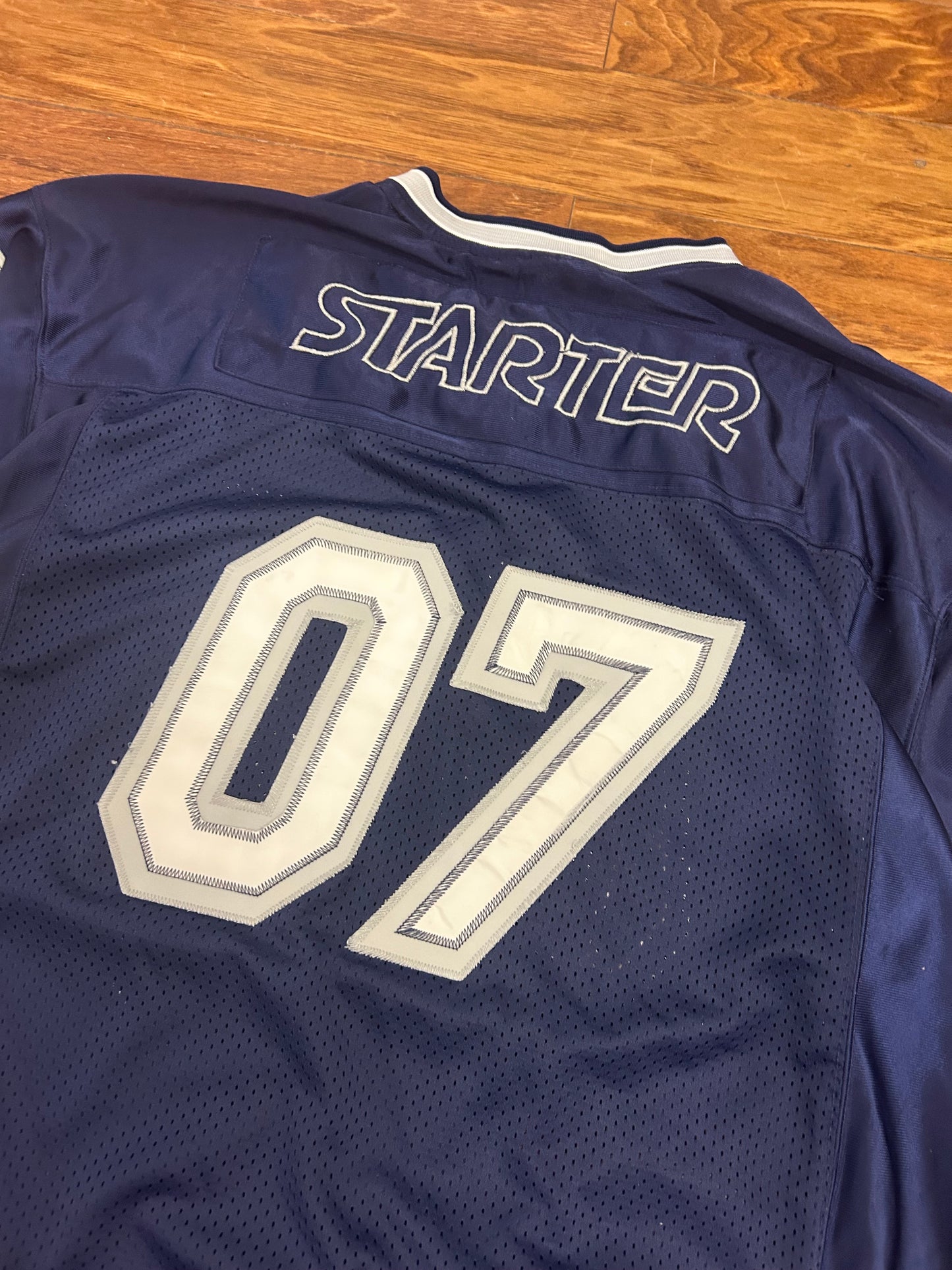 2007 Starter Stitched Football Jersey (L)