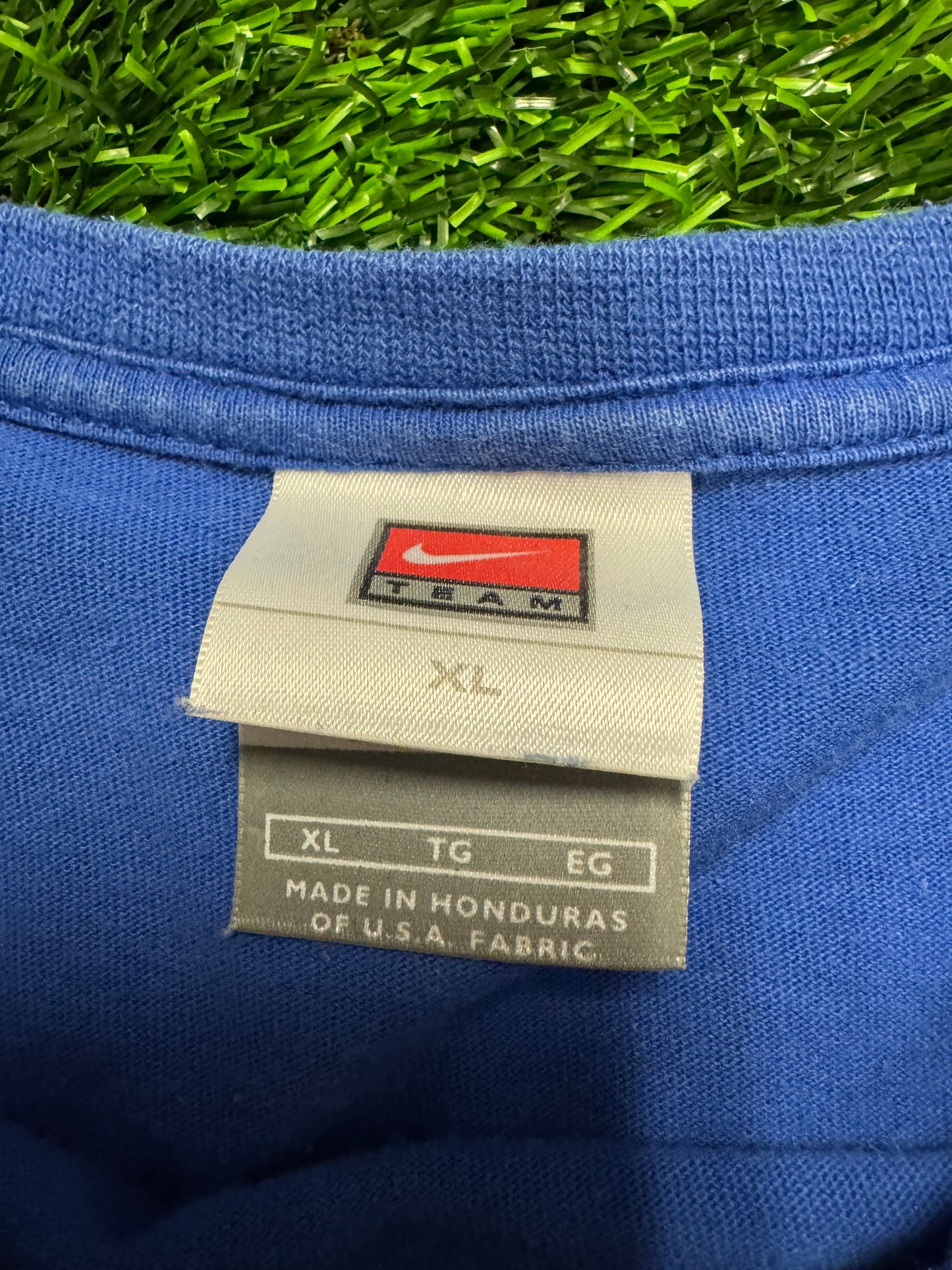 2006 University of Florida (UF) Vintage Gators Football Nike Tee (XL)