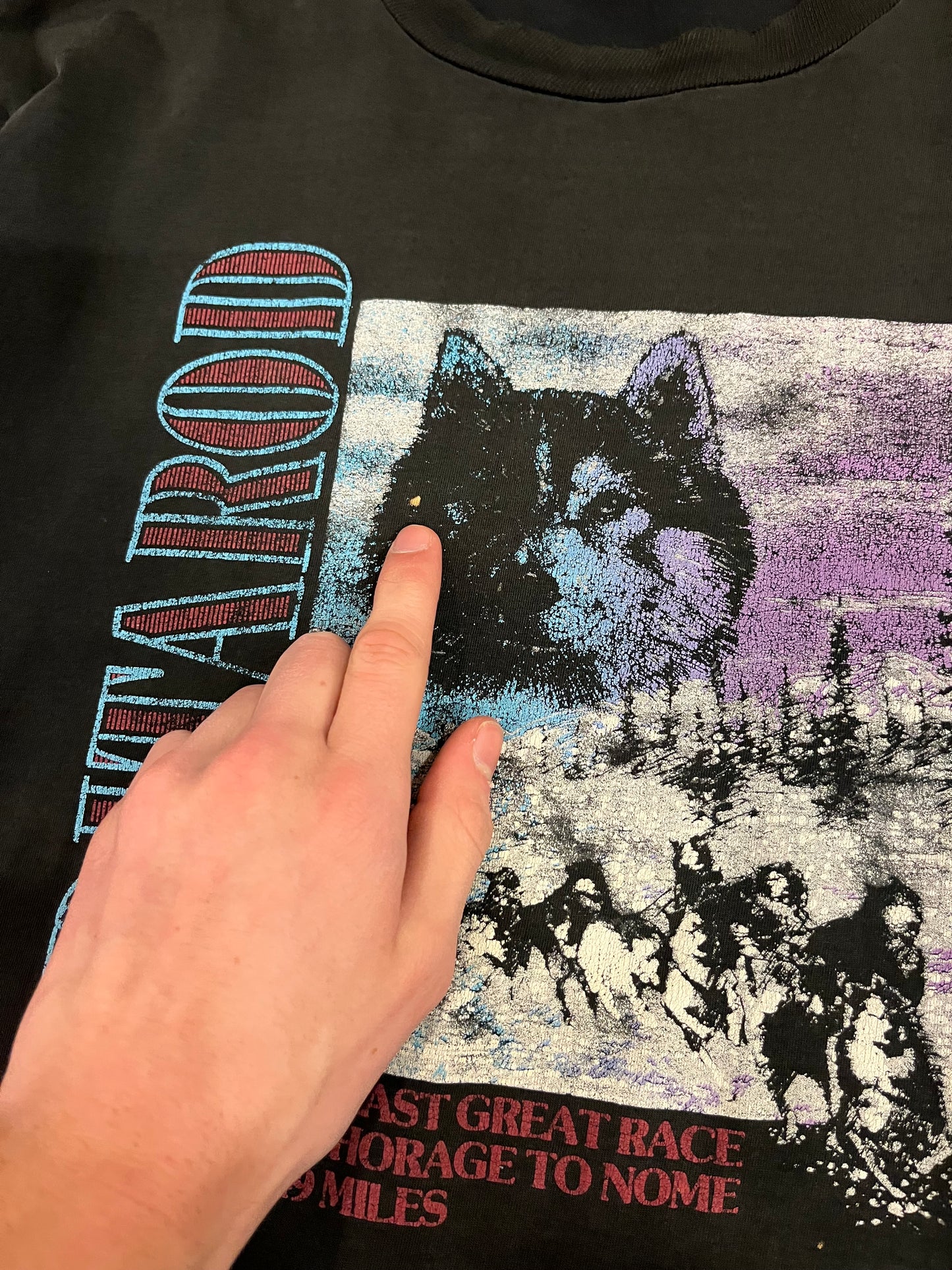 90s Alaska Wolf Sledding Race Graphic Tee (XL)