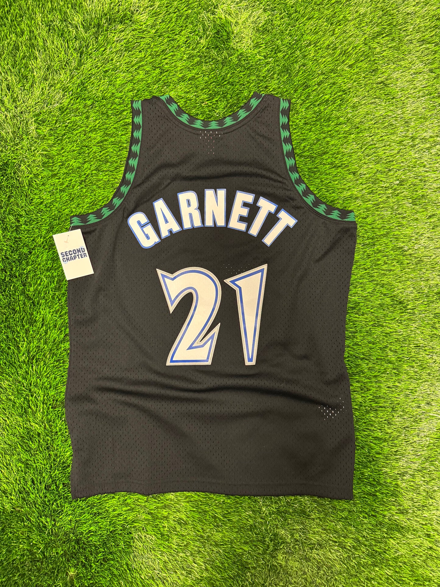 Minnesota Timberwolves Kevin Garnett Mitchell & Ness Retro NBA Jersey (L)