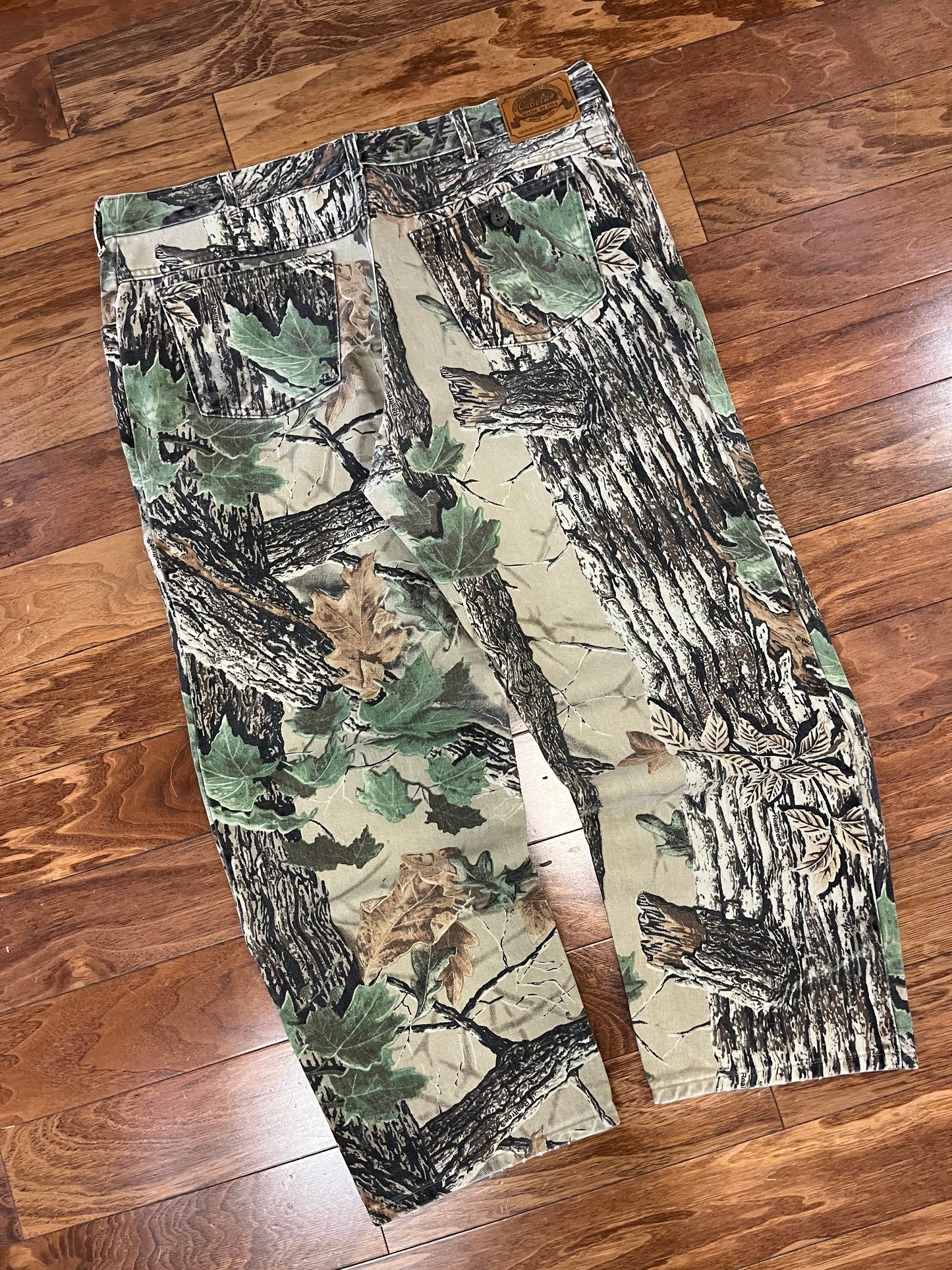 00s Cabela's Camo Pants (40 x 30)
