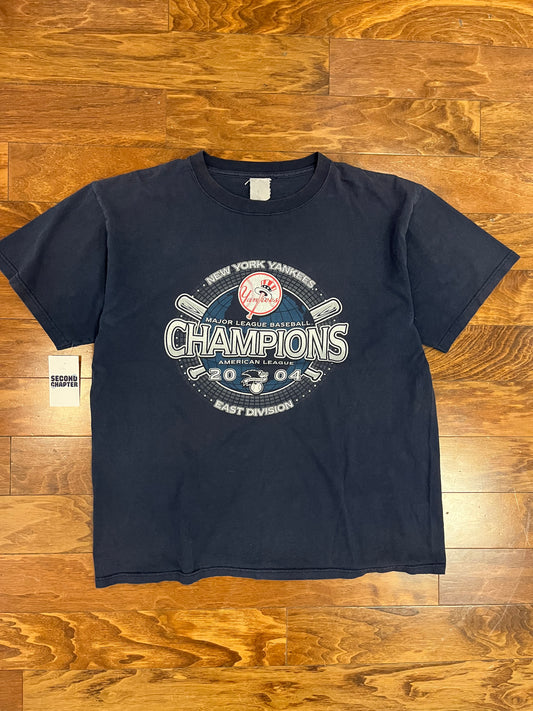 2004 New York Yankees East Division Tee (XXL)