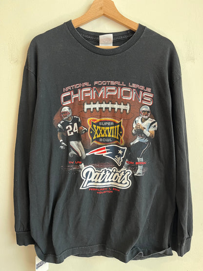 2004 New England Patriots Tom Brady & Ty Law Long Sleeve Shirt (L)
