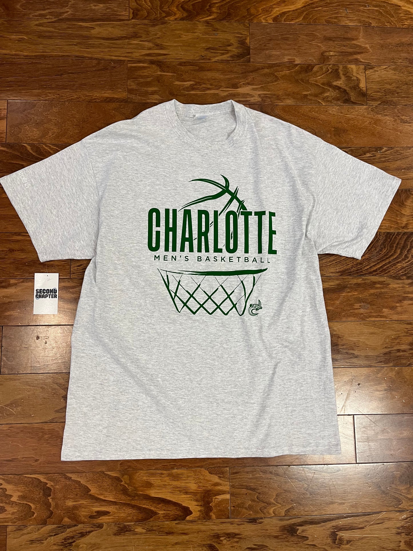 00s UNCC Charlotte Basketball Tee (L)