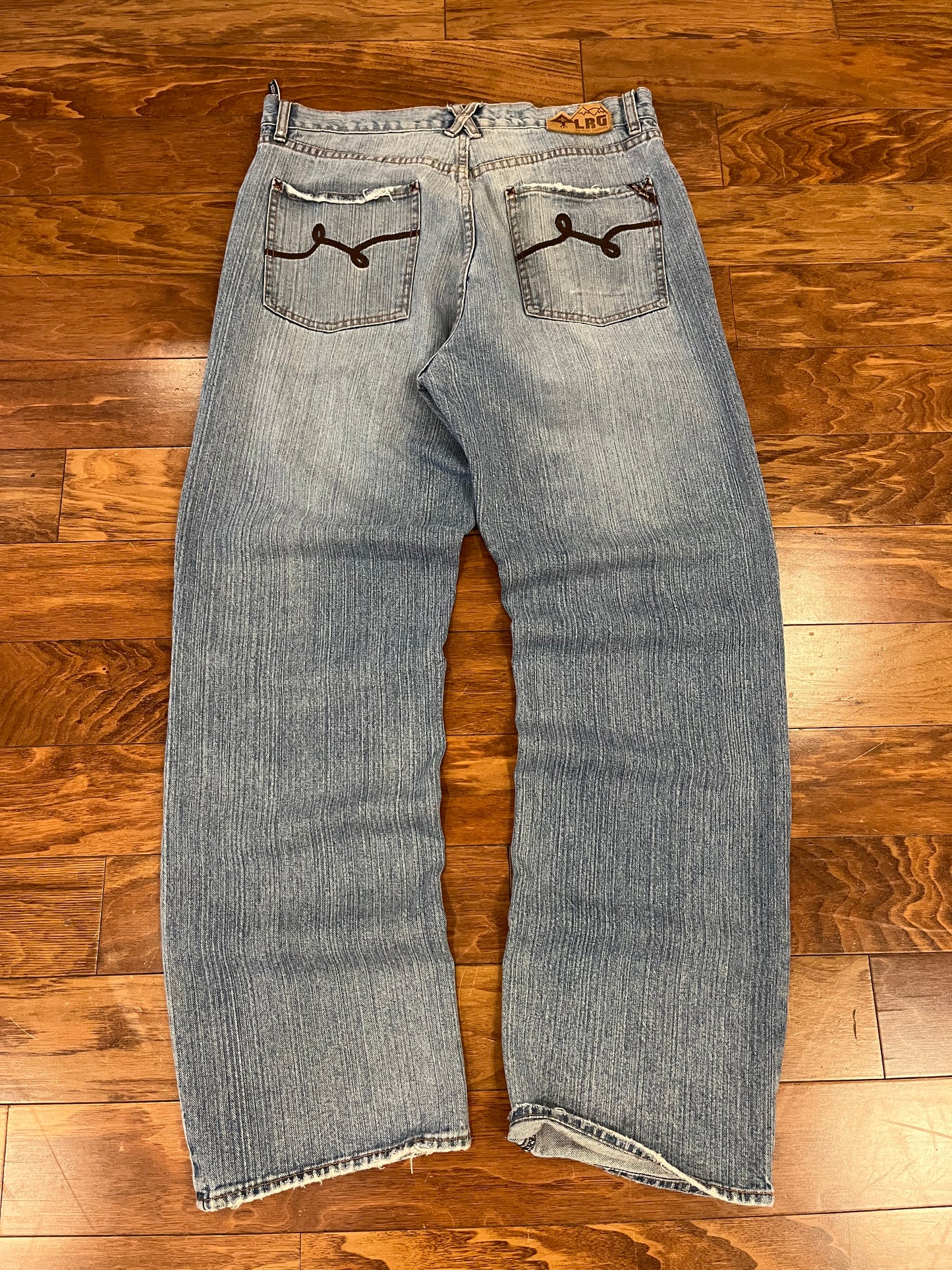 00s LRG Baggy Light Blue Jeans (36 x 34)