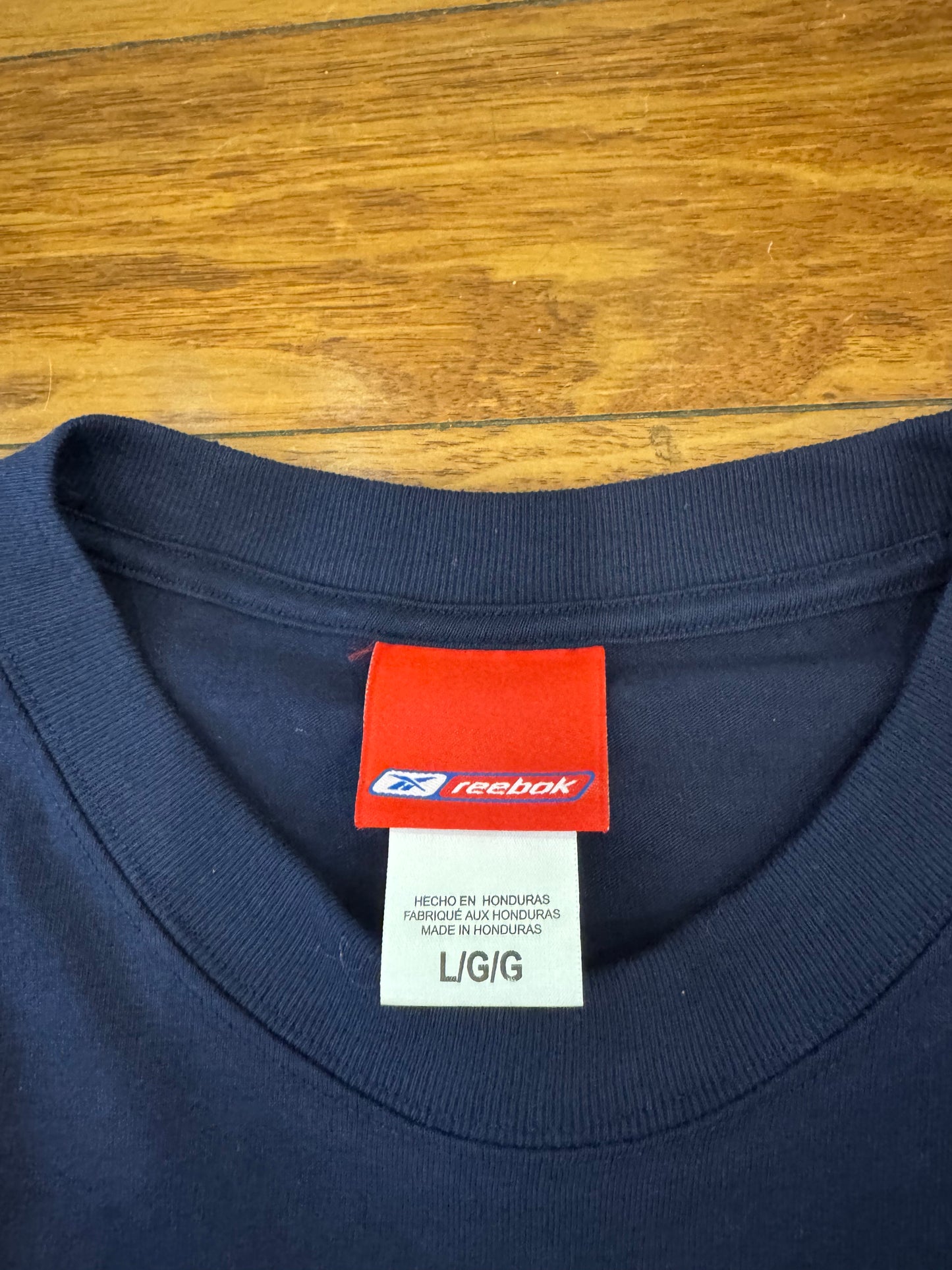 2004 New England Patriots VS Carolina Panthers Super Bowl Reebok Cropped Tee (L)