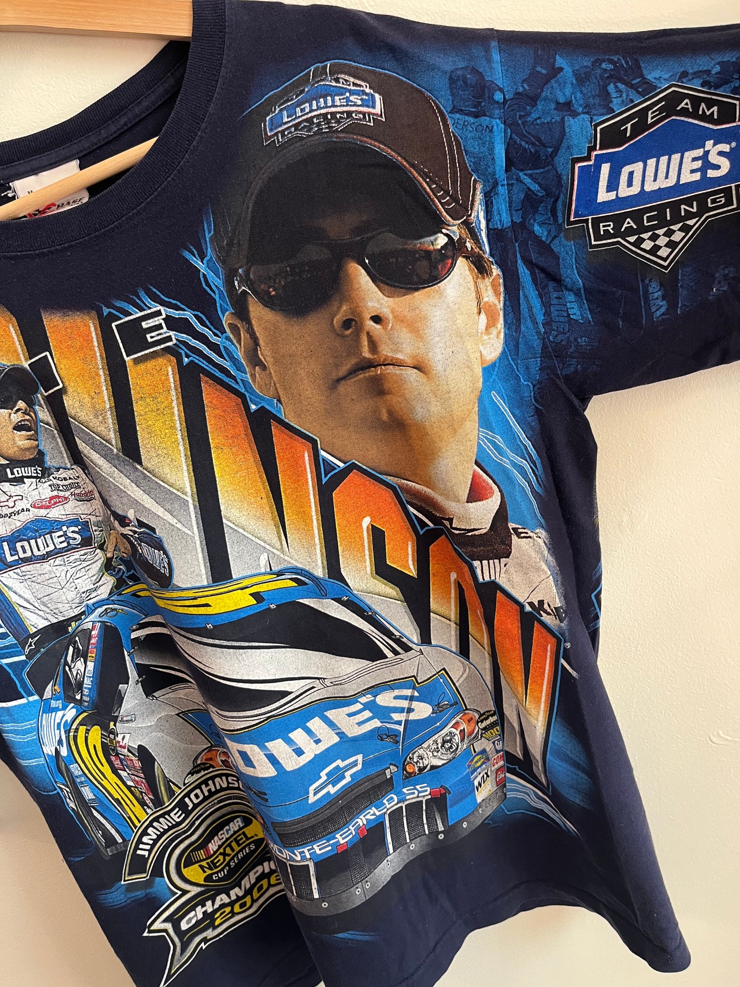 2006 Nascar Jimmie Johnson Lowe's AOP Tee (M)
