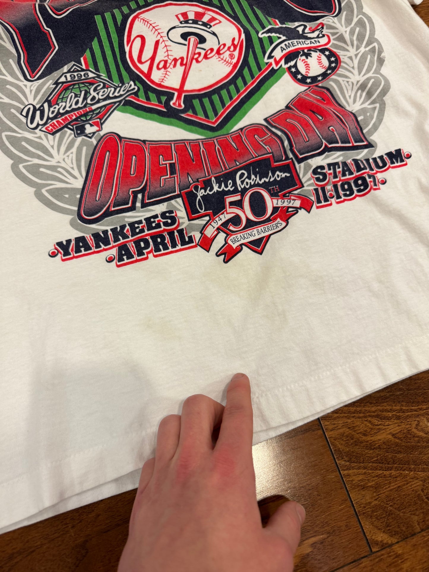 1997 NY Yankees Opening Day Uncle Sam Vintage Jackie Robinson 50th MLB Tee (XL)