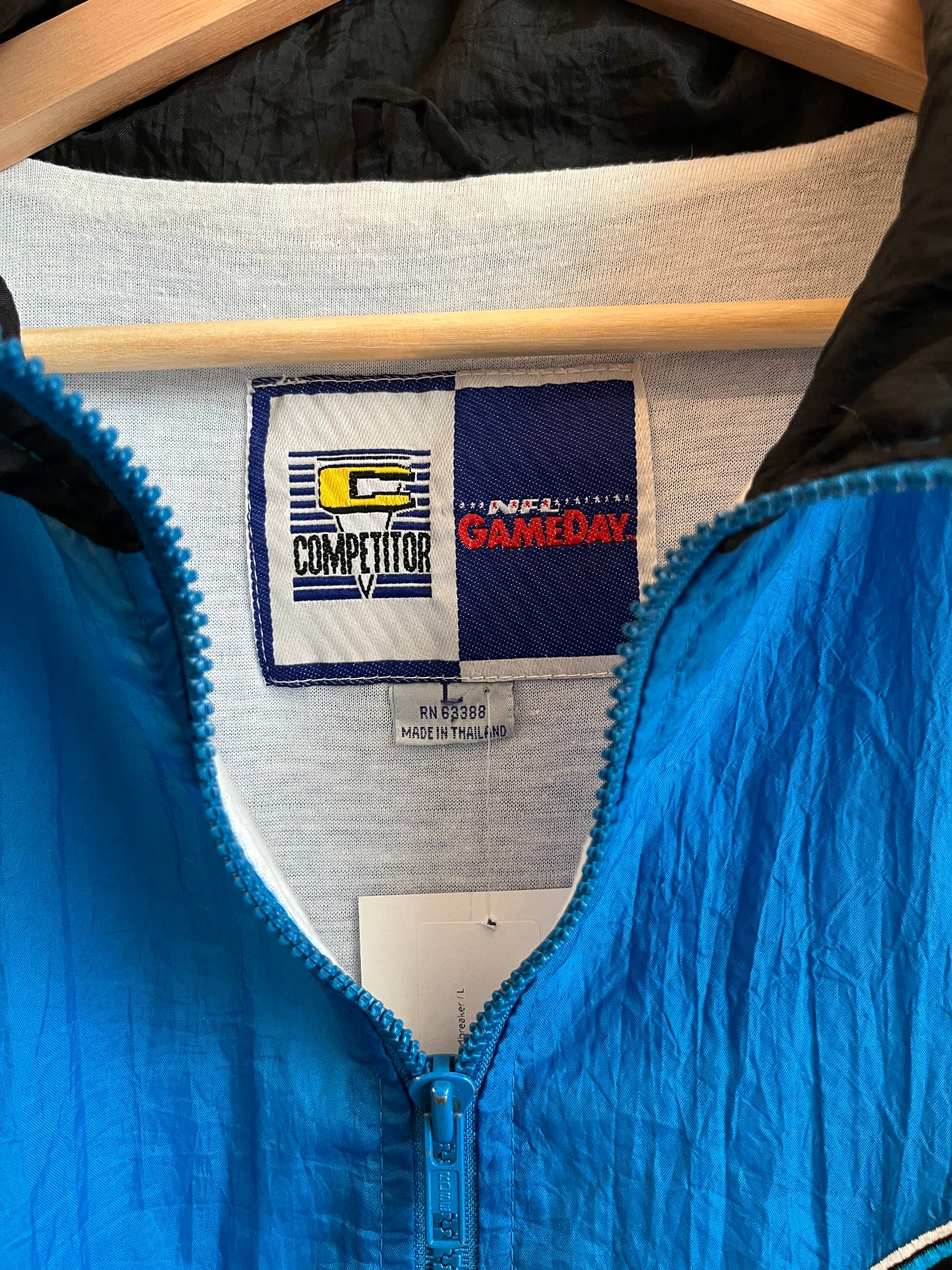 90s Carolina Panthers Competitor NFL Gameday Windbreaker (L)