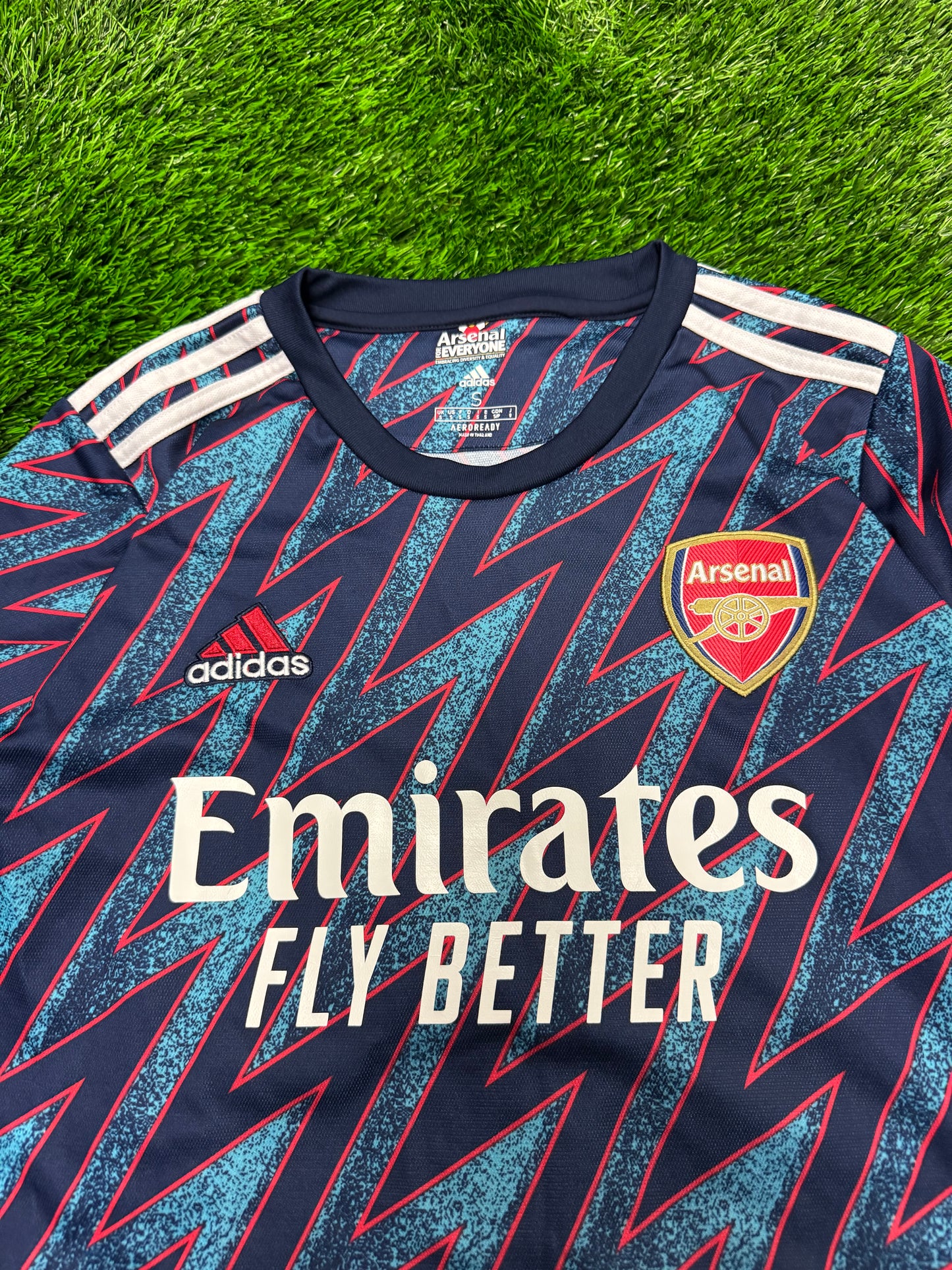 Arsenal Kieran Tierney #3 Adidas Third Jersey Emirates 2021-22 Kit (S)