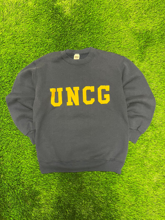 90s UNCG Greensboro Embroidered Vintage College Navy Crewneck (M)