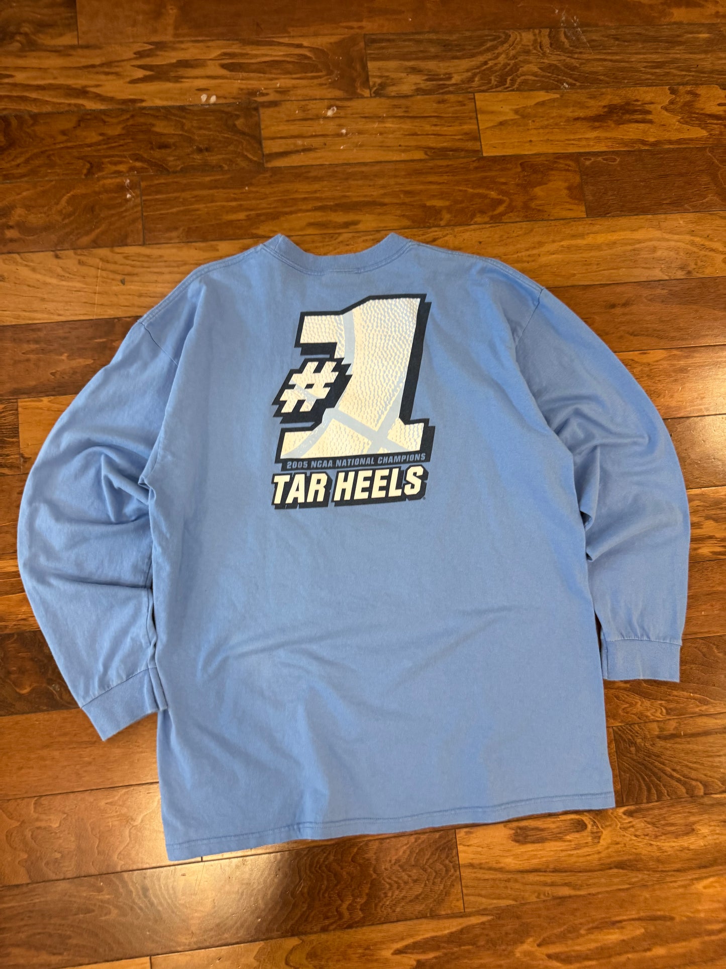 2005 UNC NCAA National Champs Nike Long-Sleeve Shirt (XL)
