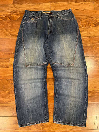 00s Enyce Baggy Embroidered Jeans (38 x 32)