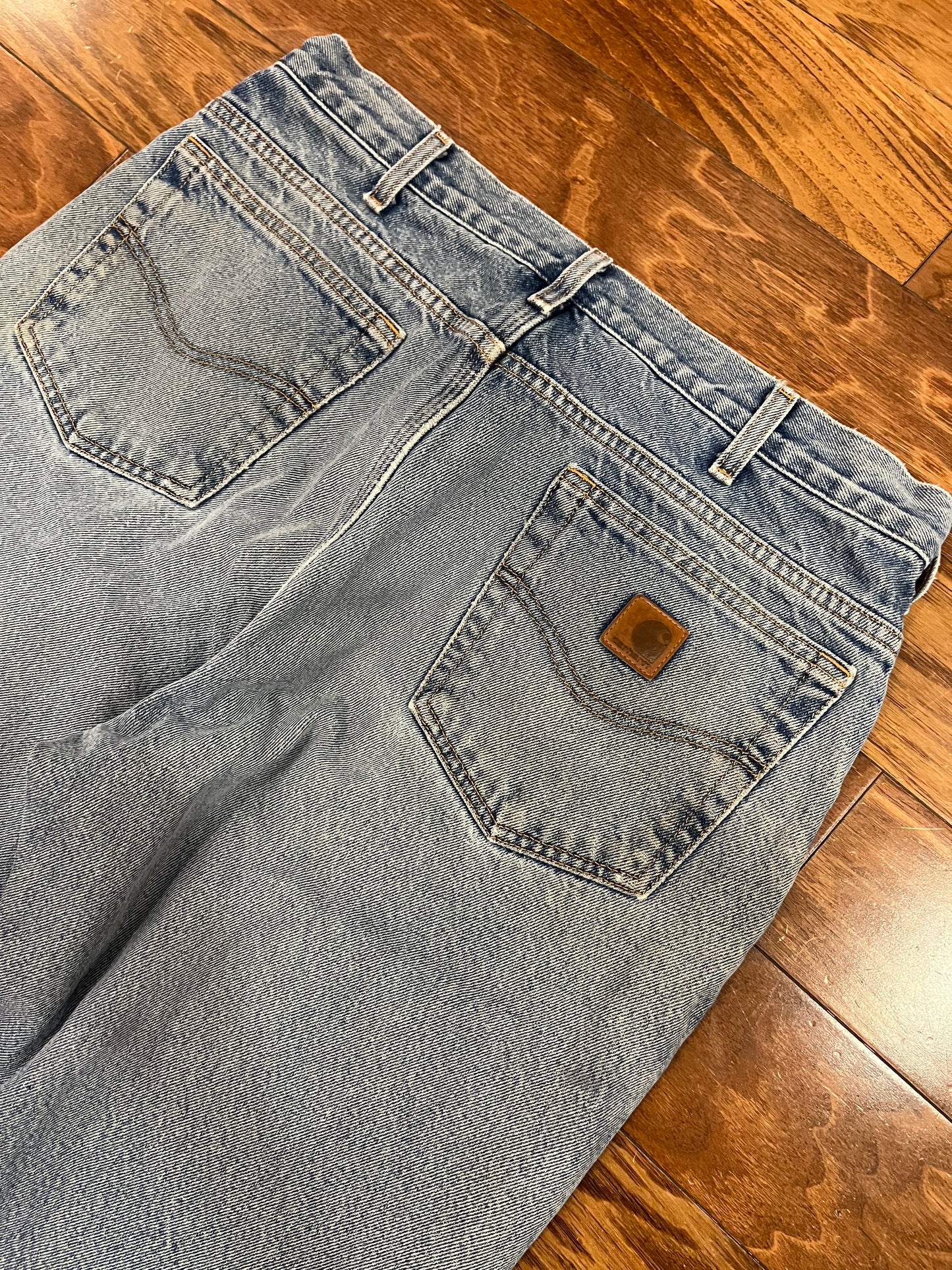 2015 Carhartt Blanket Lined Distressed Jeans (34 x 34)
