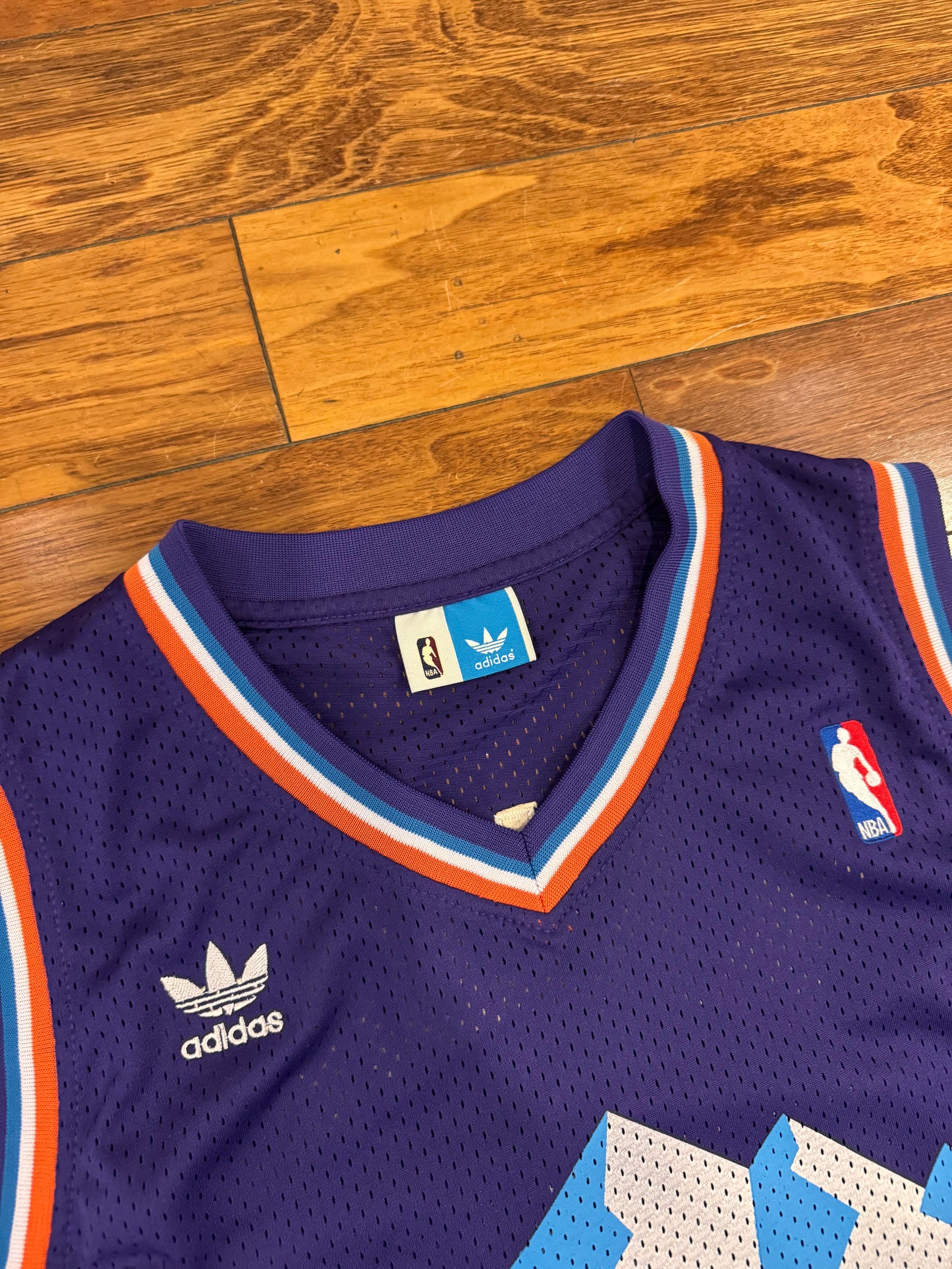 Utah Jazz Karl Malone #32 Adidas Hardwood NBA Jersey (XL)