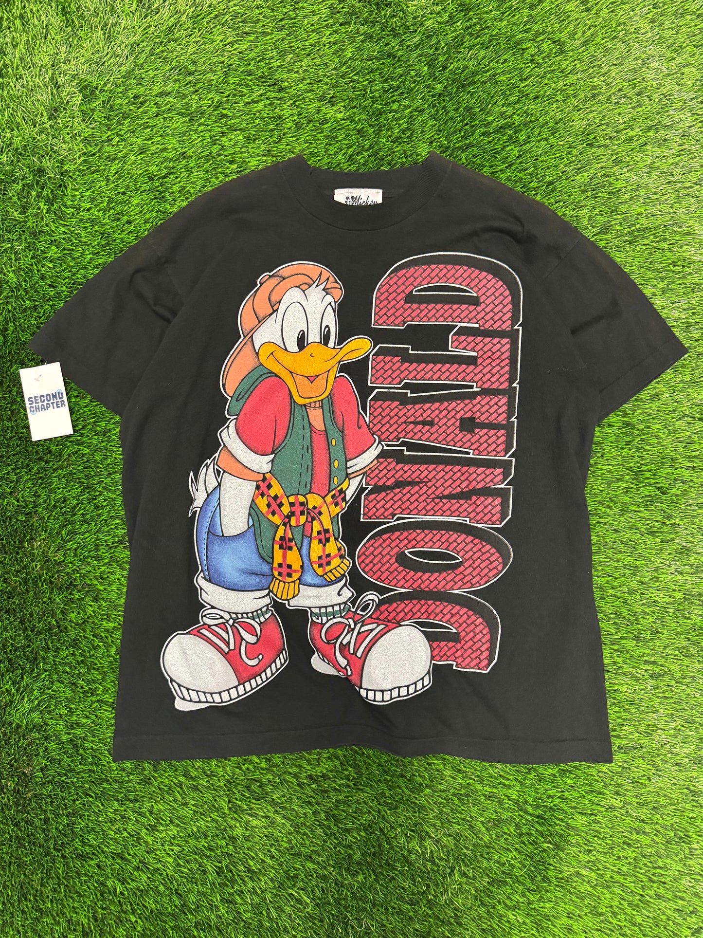 90s Donald Duck Big Character Vintage Hip Hop Disney Cartoon Tee (XL)