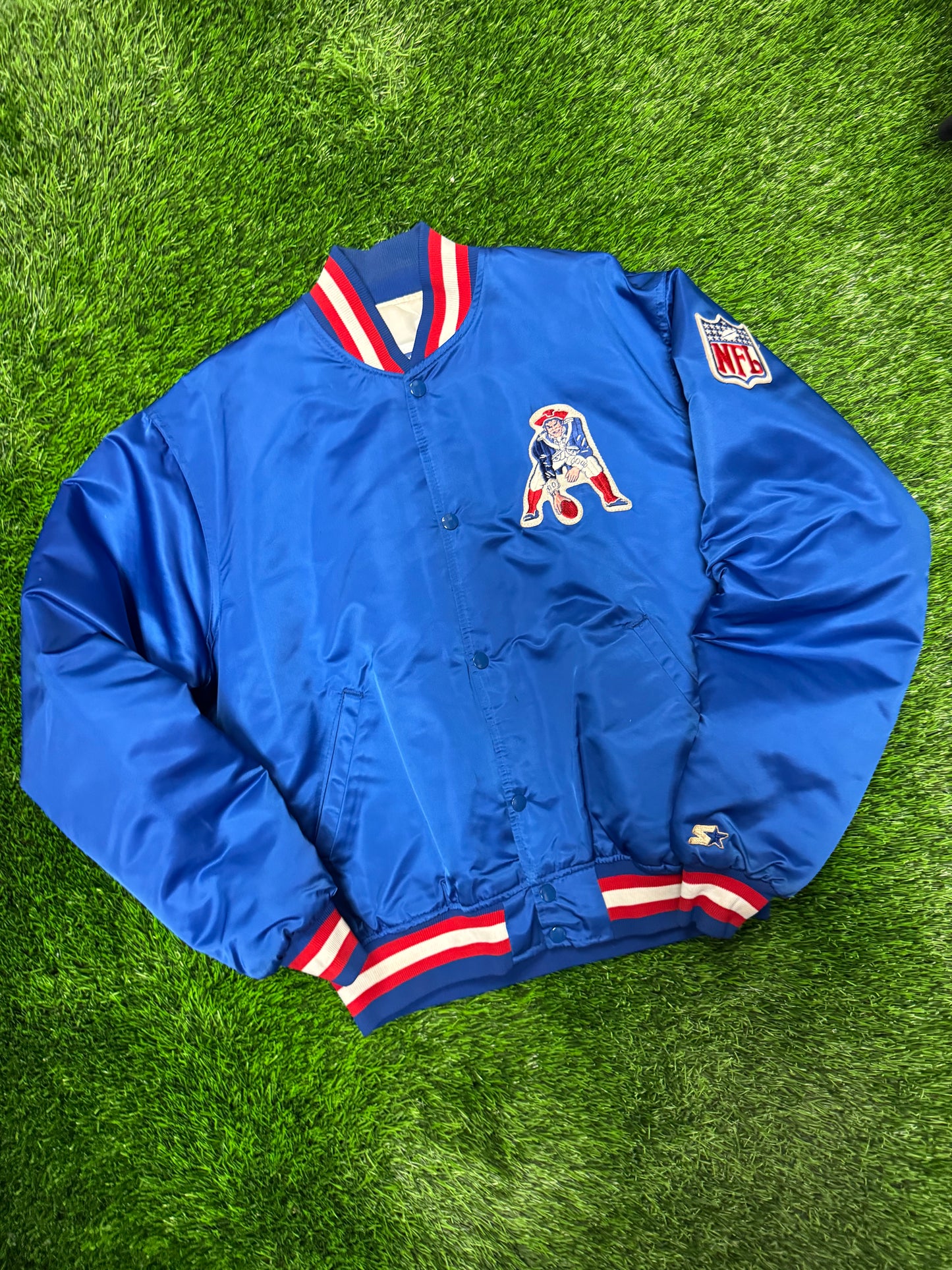 80s New England Patriots Old Logo Vintage Starter Satin Jacket (L)
