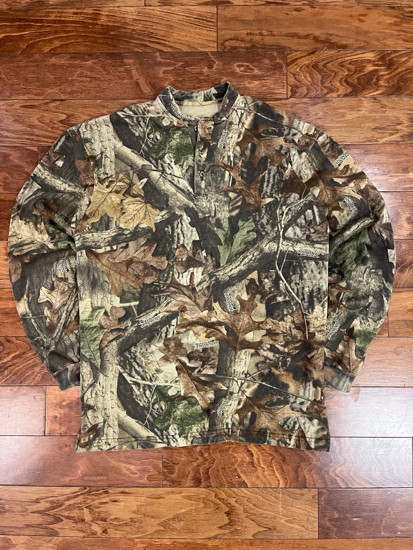 00s Duxbak Camo Long-Sleeve Shirt (XL)