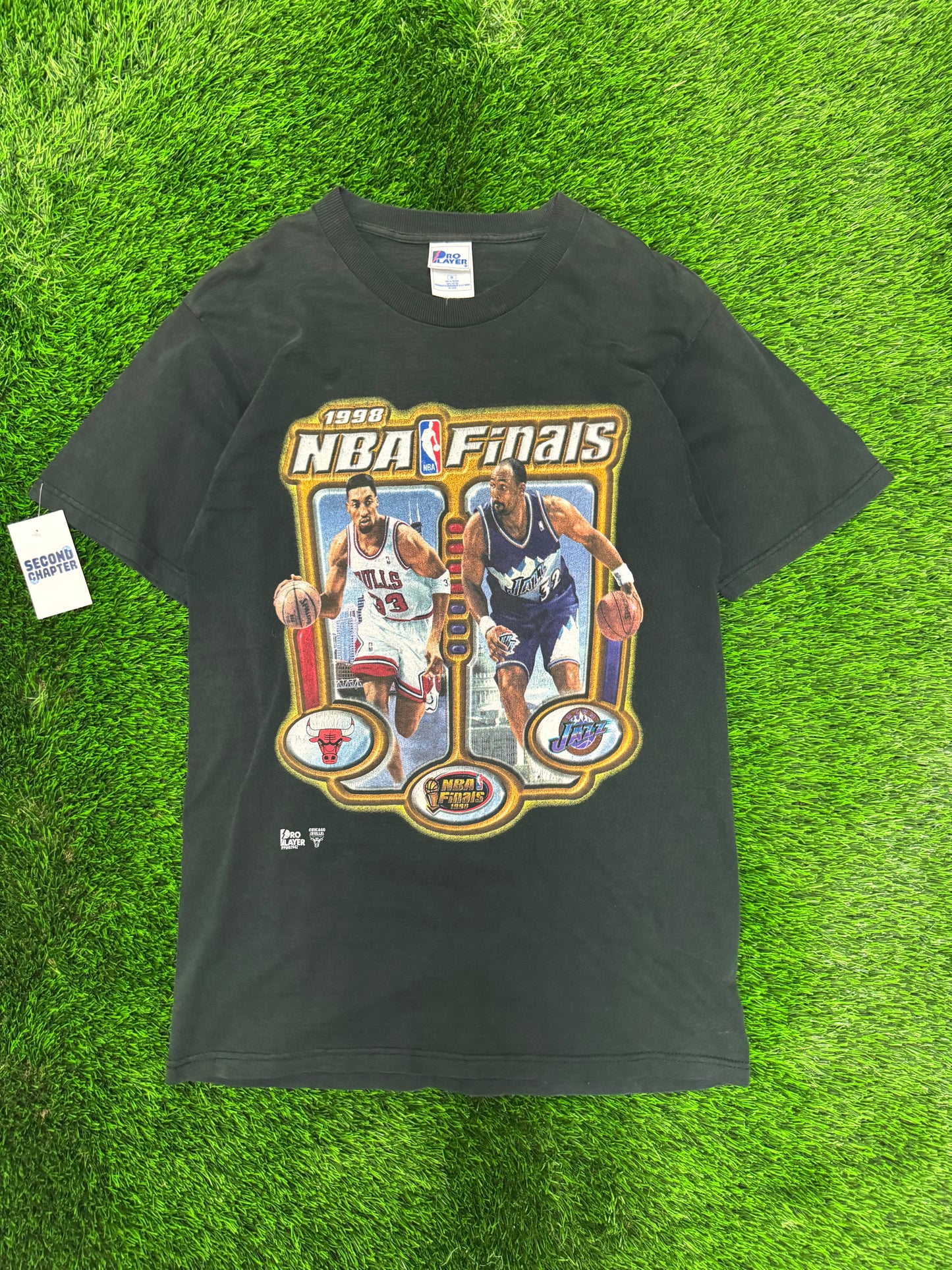 1998 Chicago Bulls v Utah Jazz Vintage NBA Finals Tee (M)